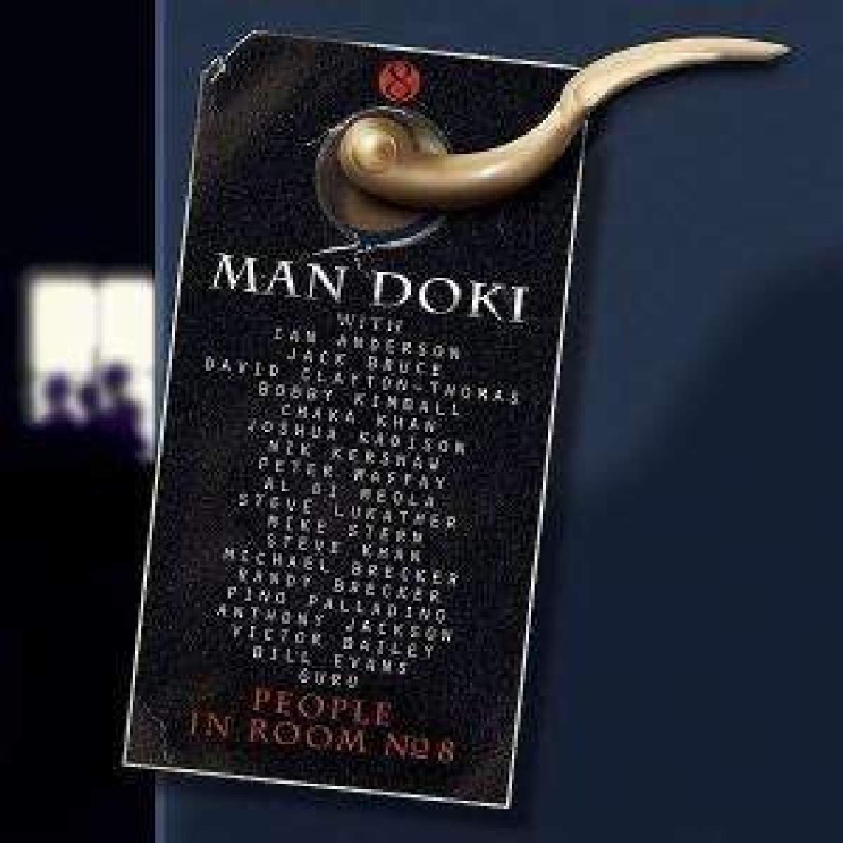 People In Room No 8 Pop