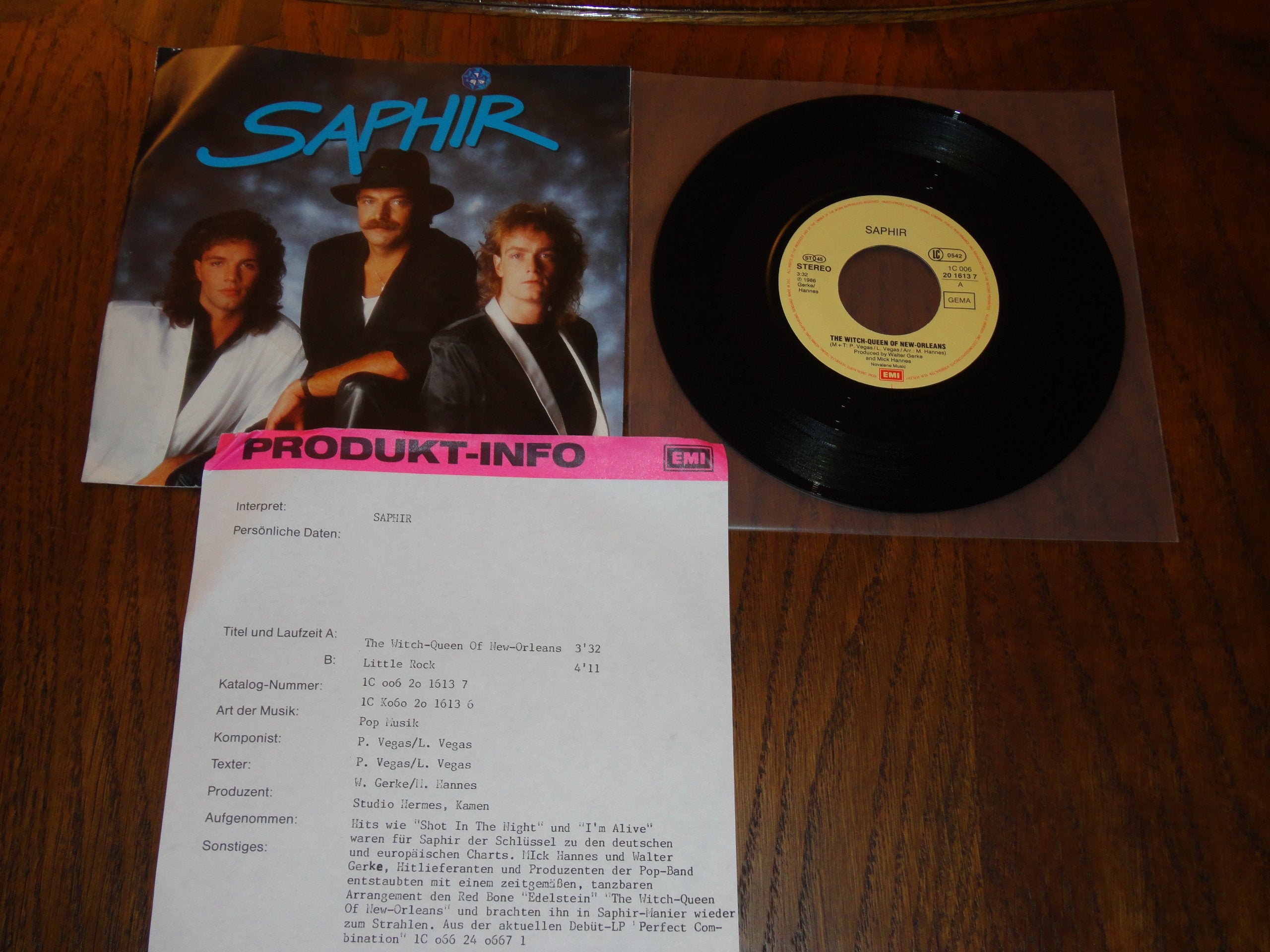 Witch-queen of New Orleans (1987) / Vinyl single Music