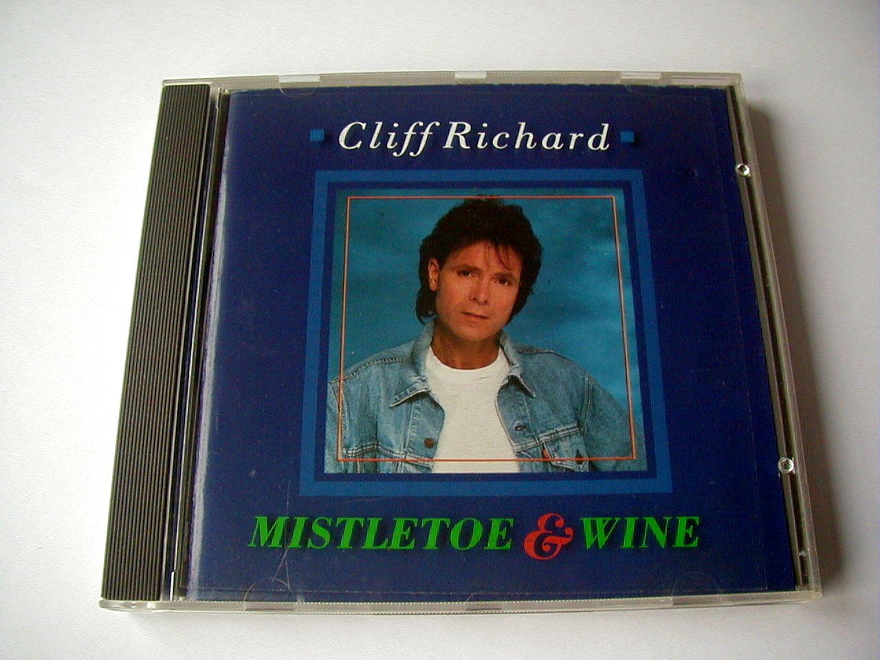 Product Image: Mistletoe & Wine
