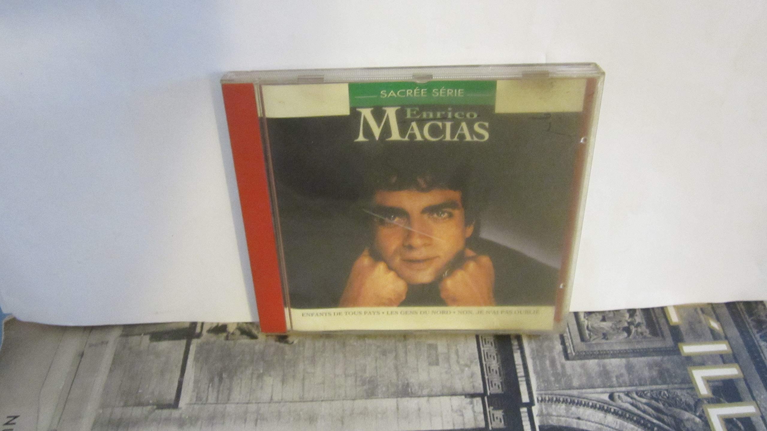 Enfants De Tous Pays World Music