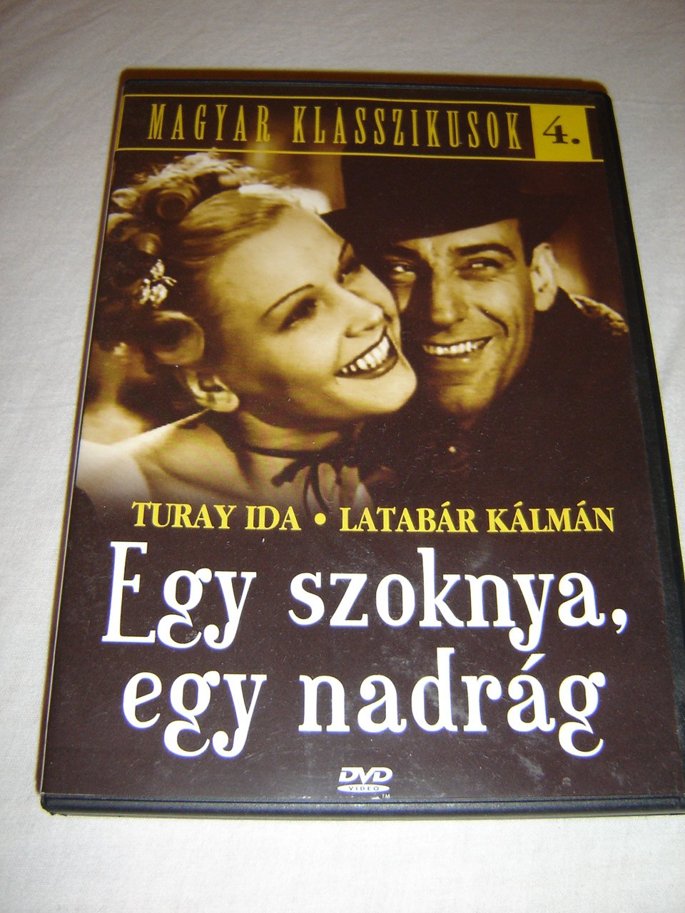 Egy szoknya, egy nadrág / Region 2 - Hungarian Film / Magyar Klasszikusok 4. Movies