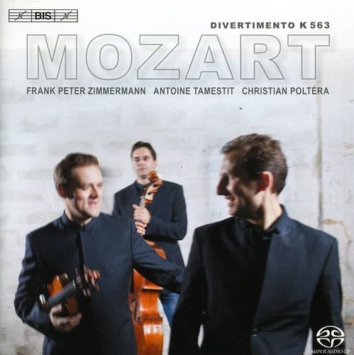 Mozart: Divertimento Classical