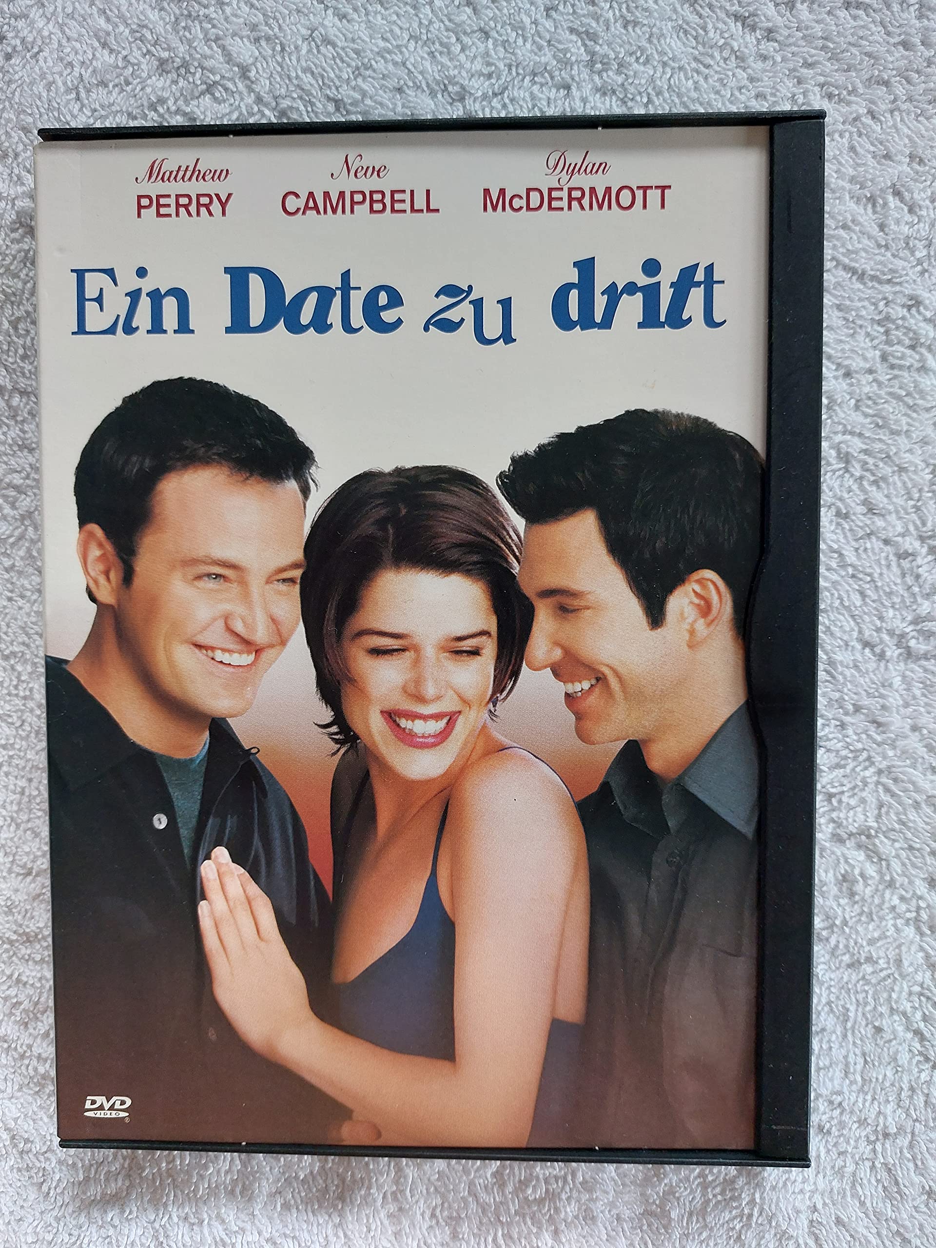 Ein Date zu Dritt Movies