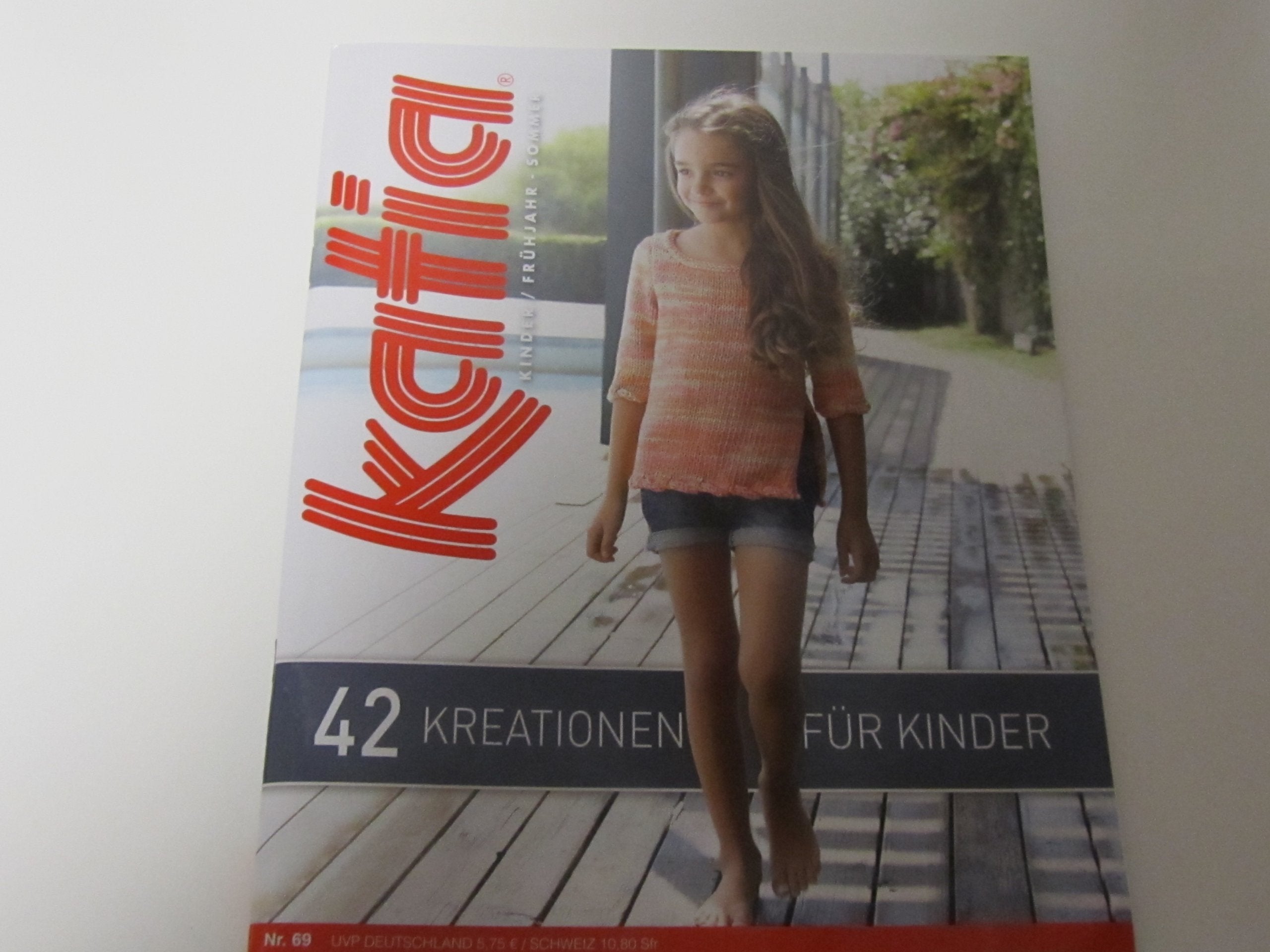 KATIA - Zeitschrift "42 Kreationen für Kinder" Books