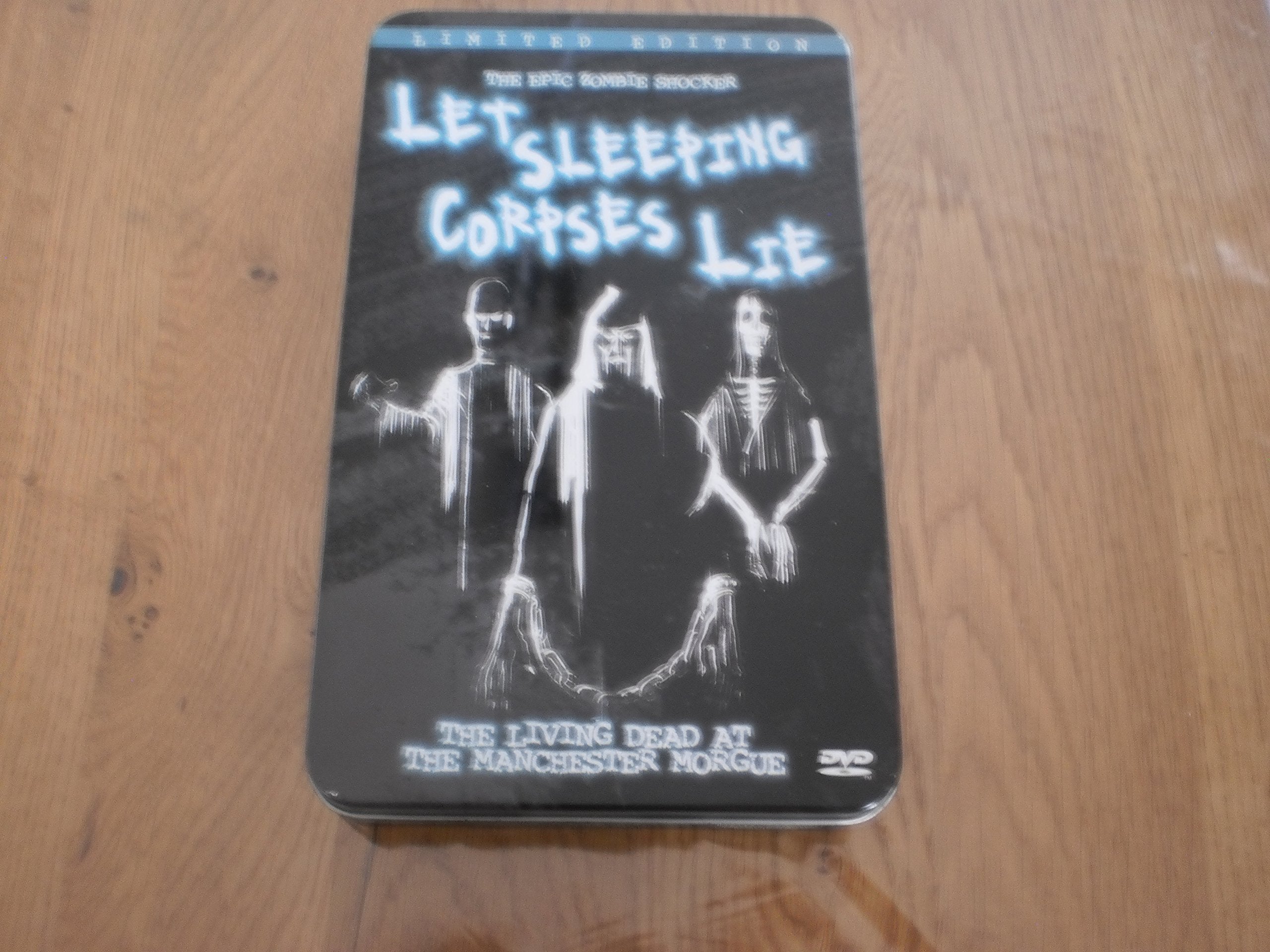 Living Dead at the Manchester Morgue / Horror Express ( Limited Edition) Music