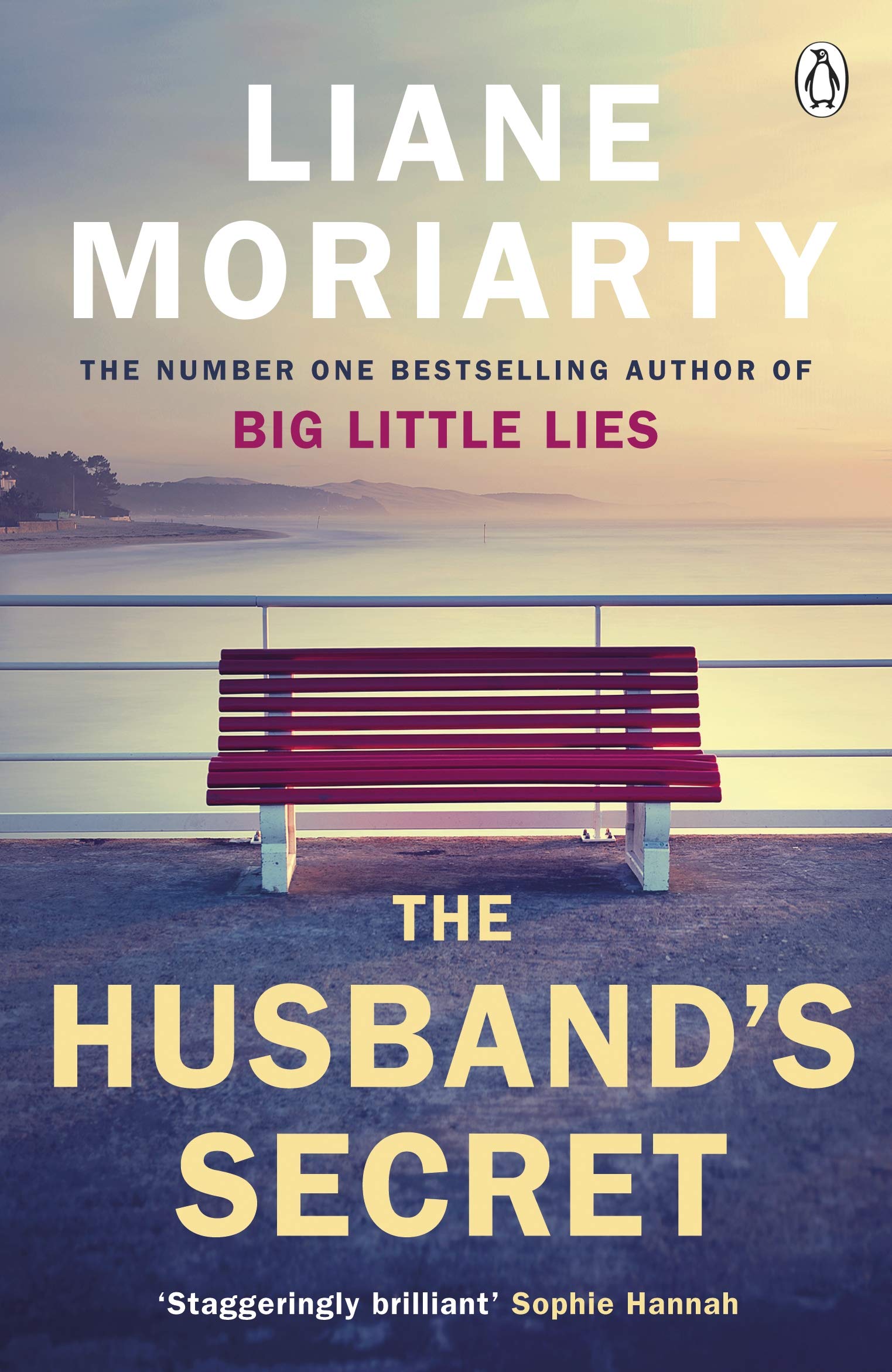 The Husband's Secret: The hit novel that launched the author of BIG LITTLE LIES Contemporary literature