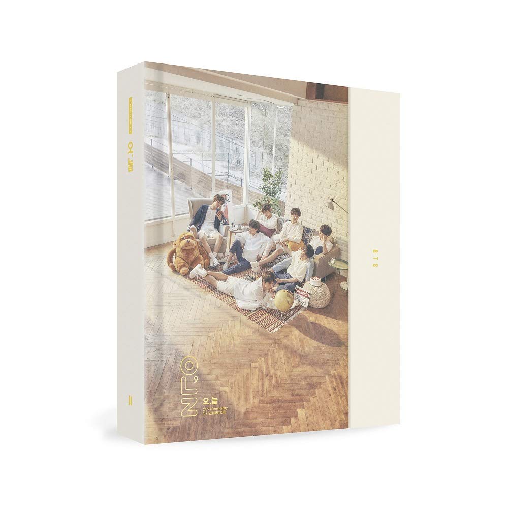 BTS Bangtan Boys - Livre d'exposition BTS 2018 + 7 photos + autocollants pour garçons et filles Music