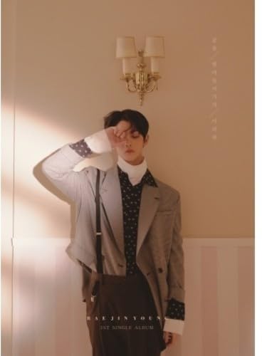 1st Single : Hard to Say Goodbye (INCL. 80pg Booklet + 3 Photo Cards) cd
