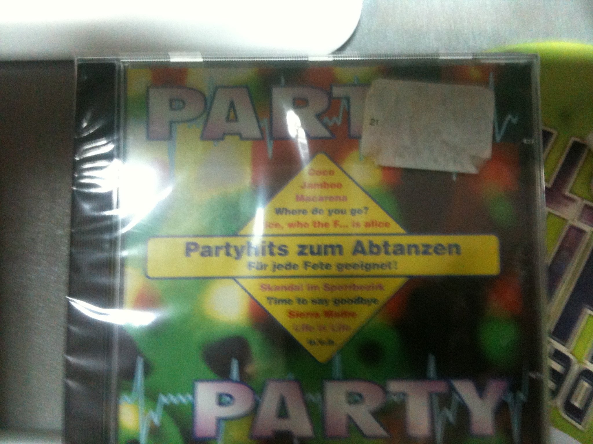 PARTY, PARTY - Partyhits zum Abtanzen Music