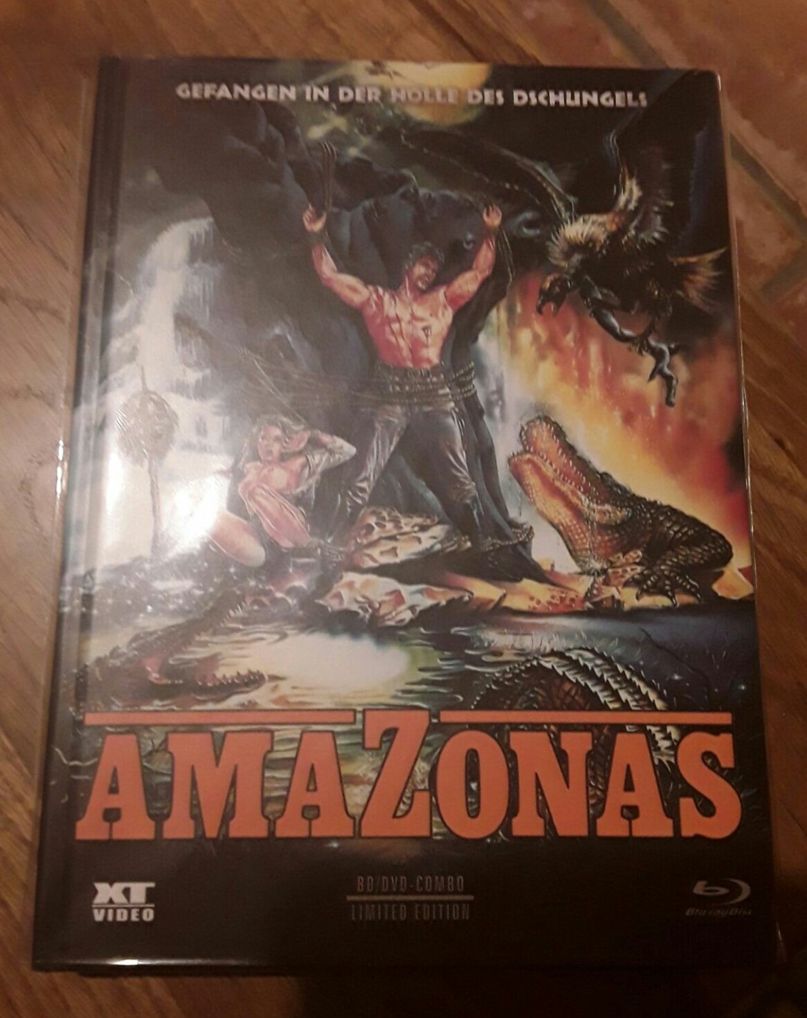 Massacre in Dinosaur valley 1985 - Nudo e selvaggio (DVD & Blu-ray Mediabook) Films