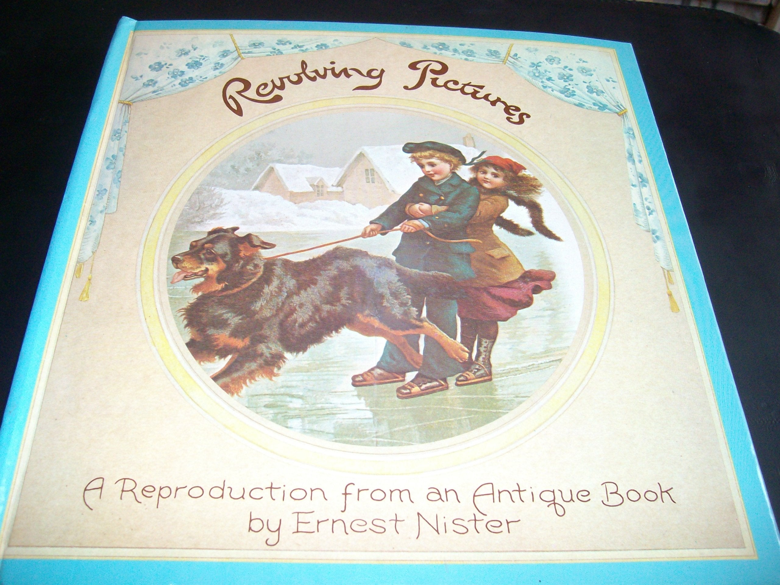 Revolving Pictures Pop-up Book Novels & Short Stories