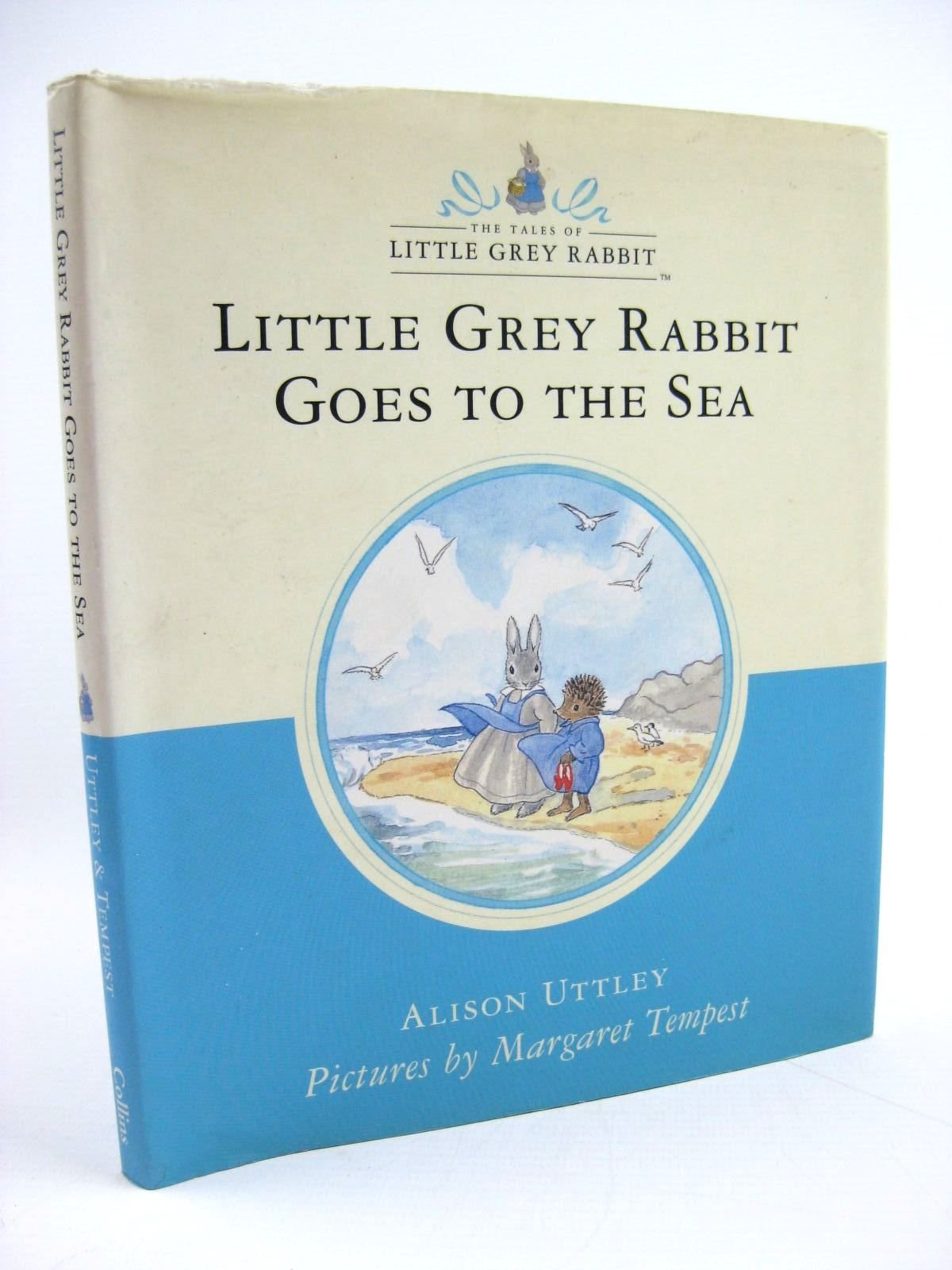 Little Grey Rabbit Goes to the Sea book
