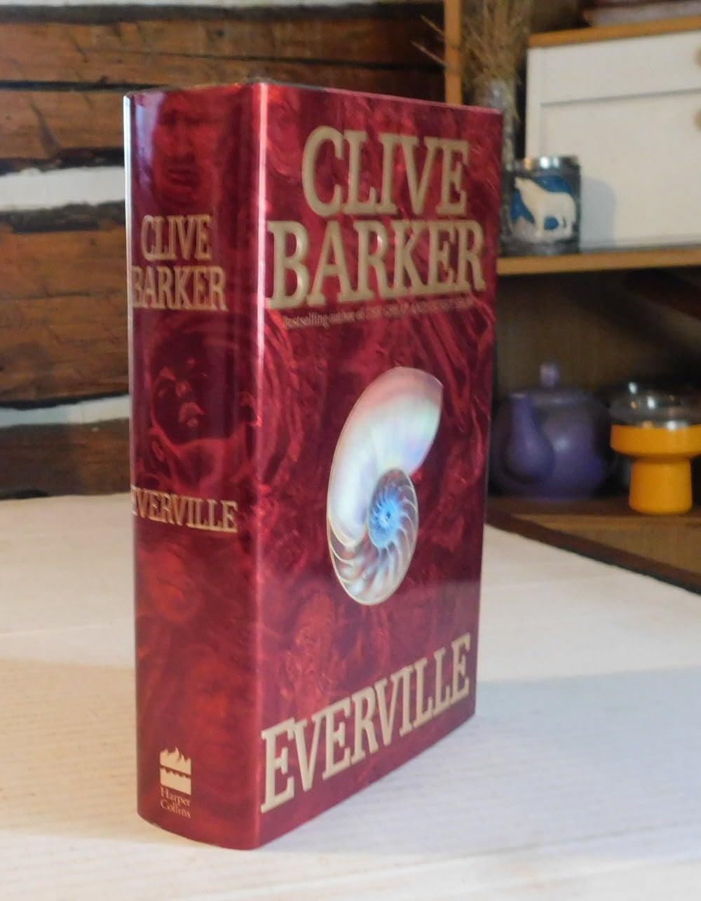 Everville: The Second Book of the Art Horror & Mystery