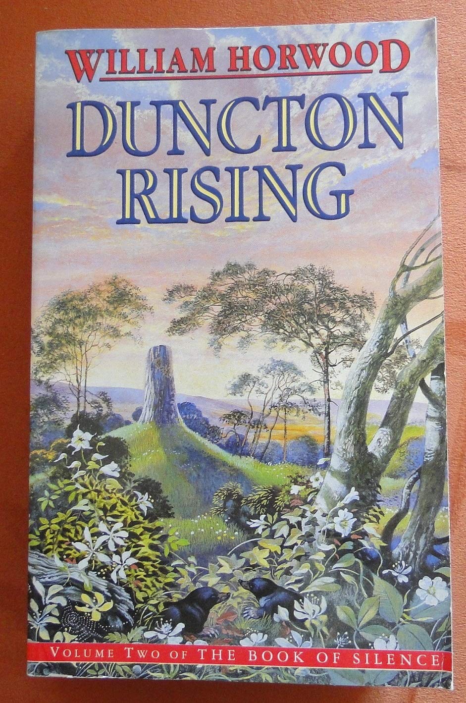 Duncton Rising (Book of Silence, Band 2) Contemporary literature