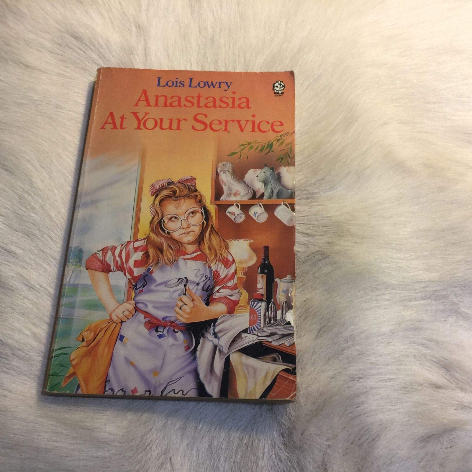 Anastasia at Your Service (Lions S., Band 3) Novels & Short Stories