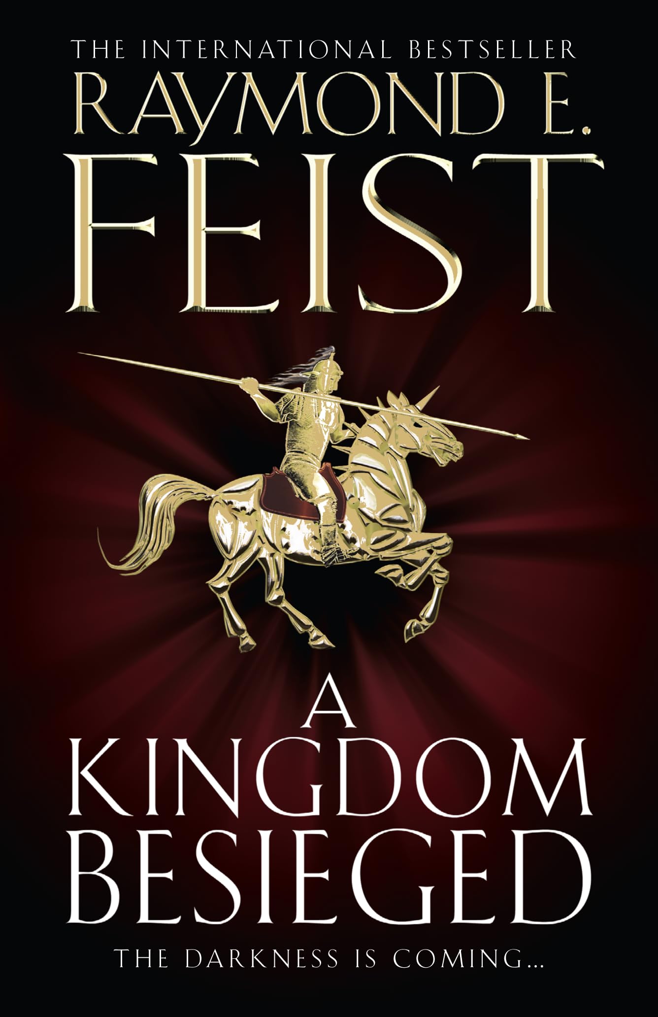 A Kingdom Besieged (The Chaoswar Saga, Band 1) Contemporary literature