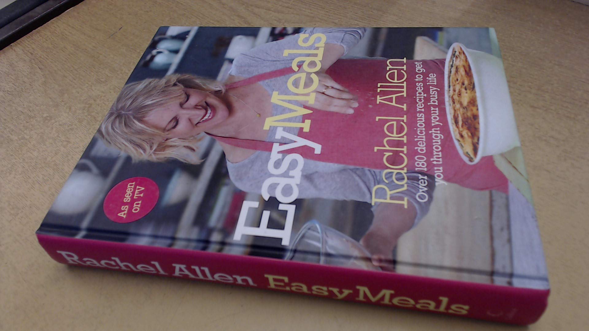 Easy Meals: Over 180 delicious recipes to get you through your busy life Leisure, Home & Garden