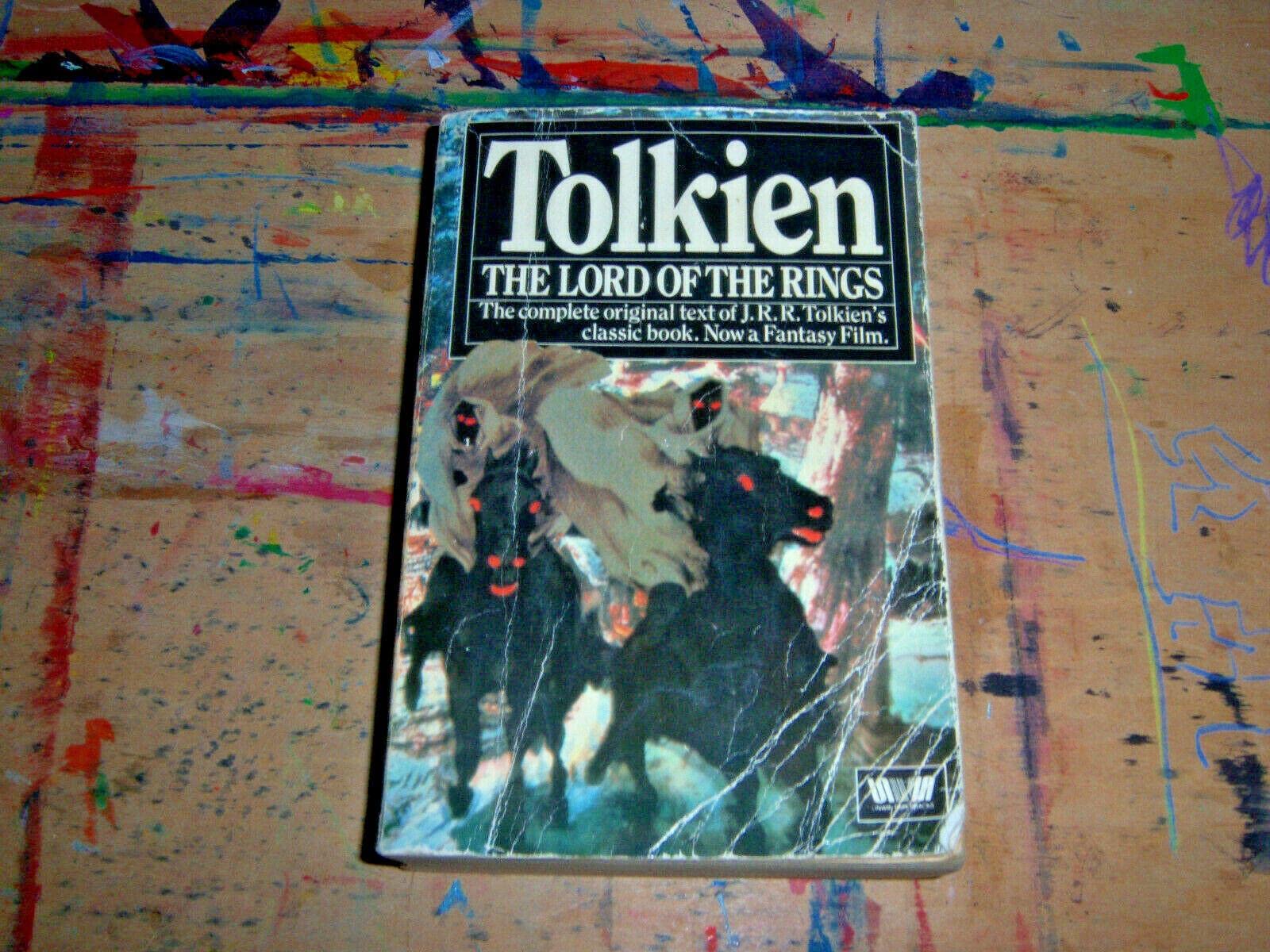 3v.in 1v (Lord of the Rings) Fantasy & Sci-Fi