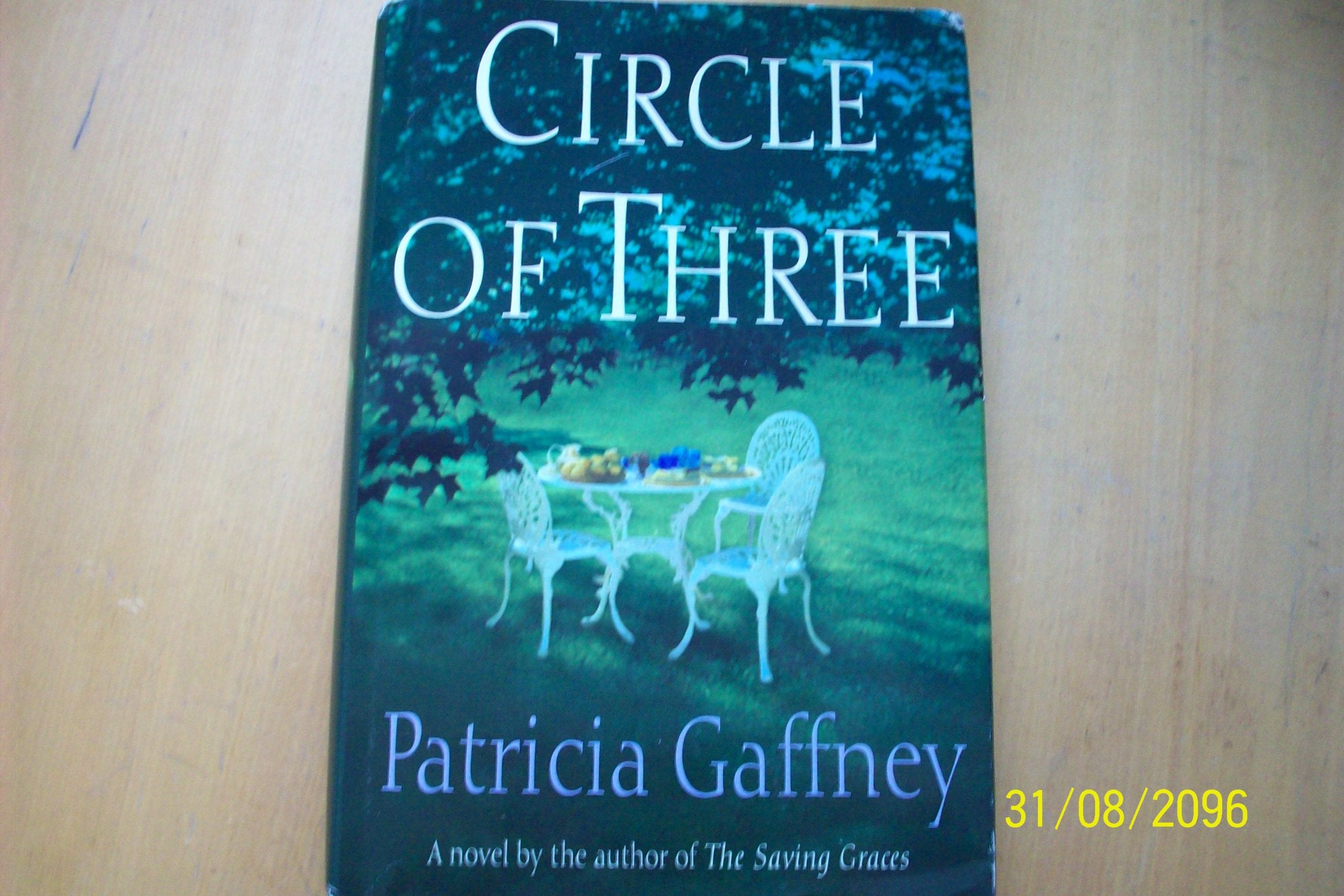 Circle of Three: A Novel Contemporary literature