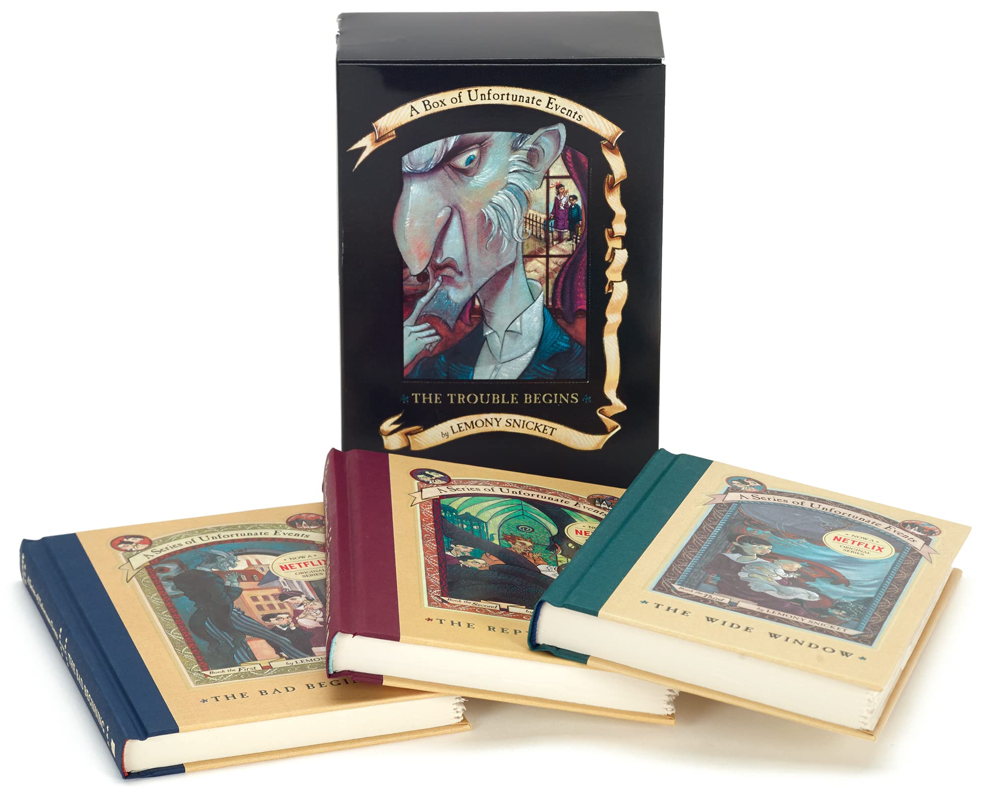 A Series of Unfortunate Events Box: The Trouble Begins (Rough Cut) (A Unfortunate Events) Horror & Mystery