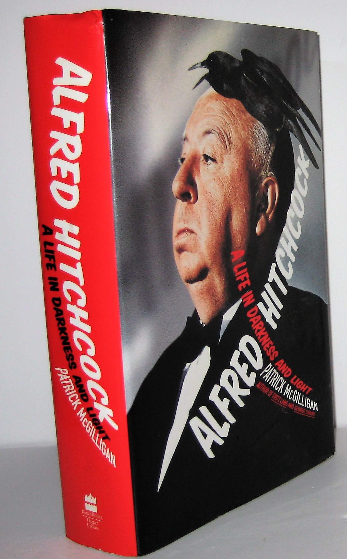 Alfred Hitchcock: A Life in Darkness and Light book