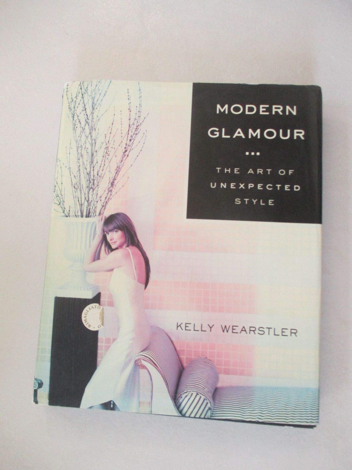 Modern Glamour: The Art of Unexpected Style Architecture
