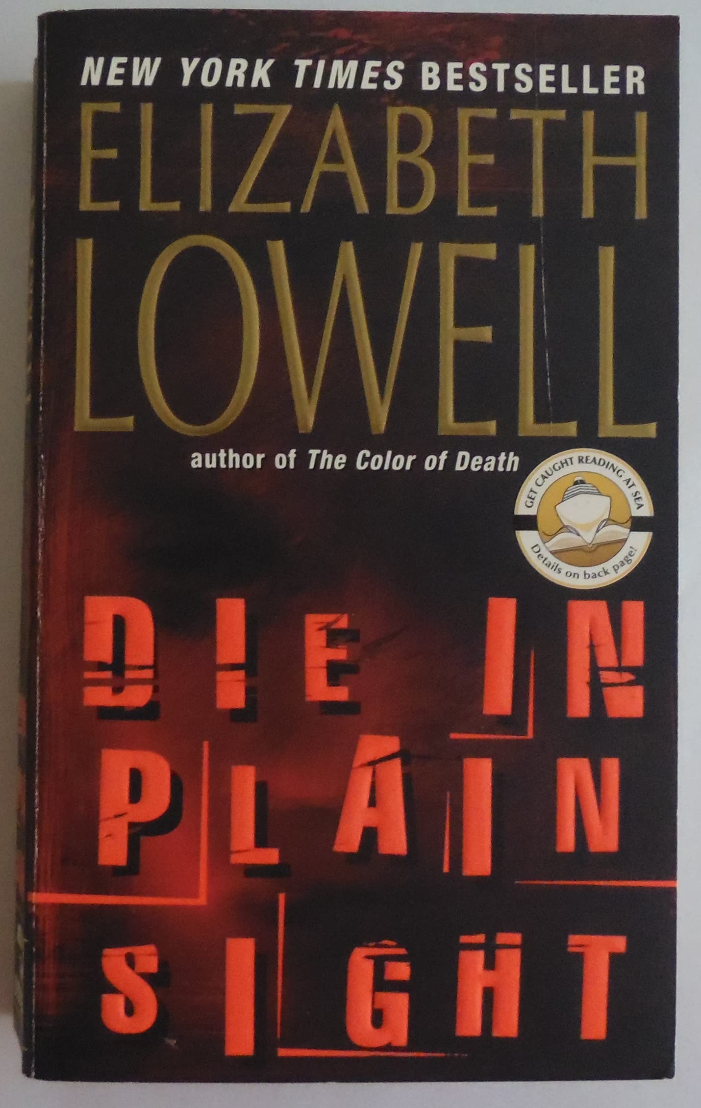 Die in Plain Sight: A Novel of Suspense (Rarities Unlimited, 3) Contemporary literature