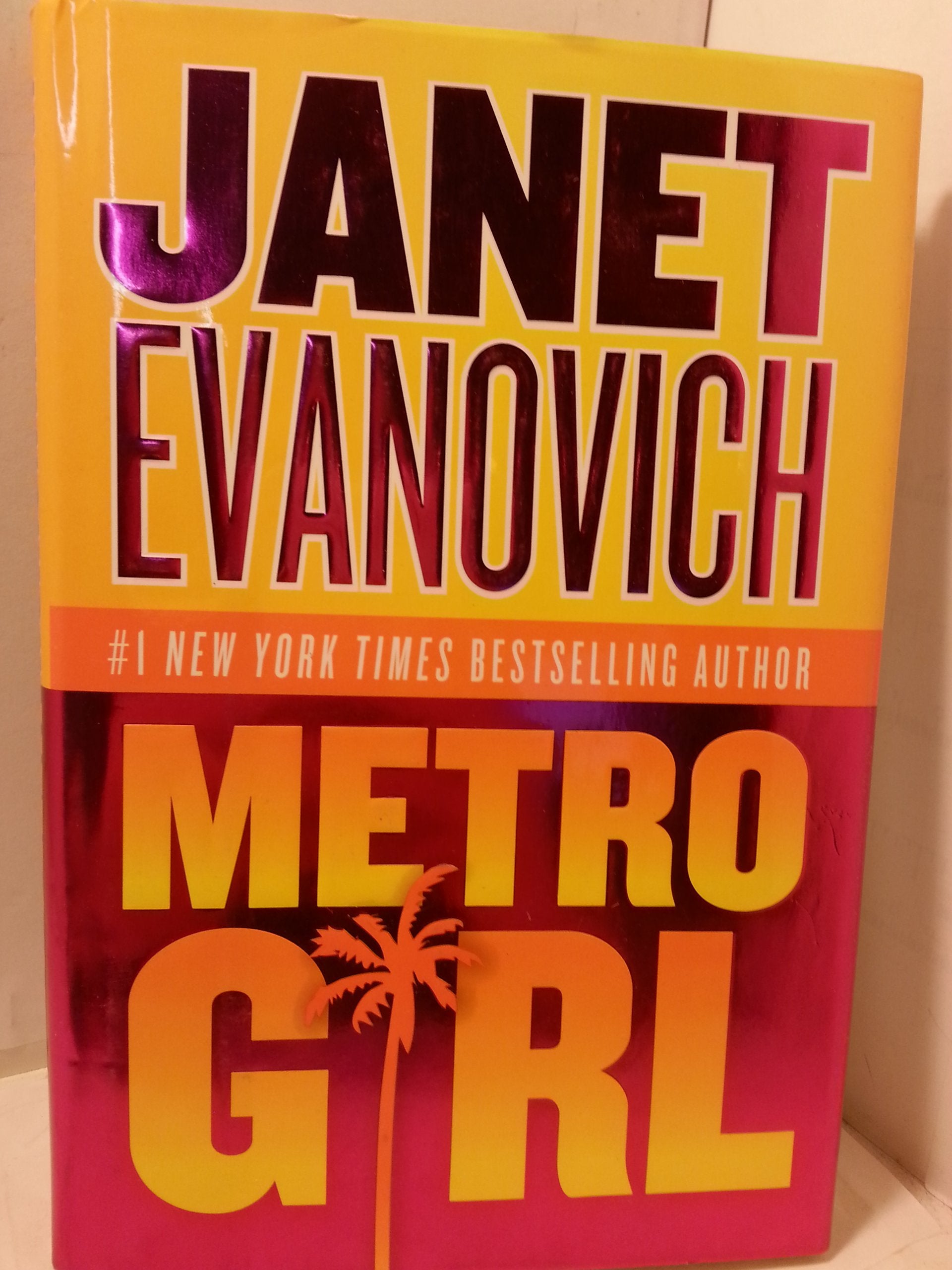 Metro Girl (Barnaby & Hooker Series, 1, Band 1) Humour & Satire
