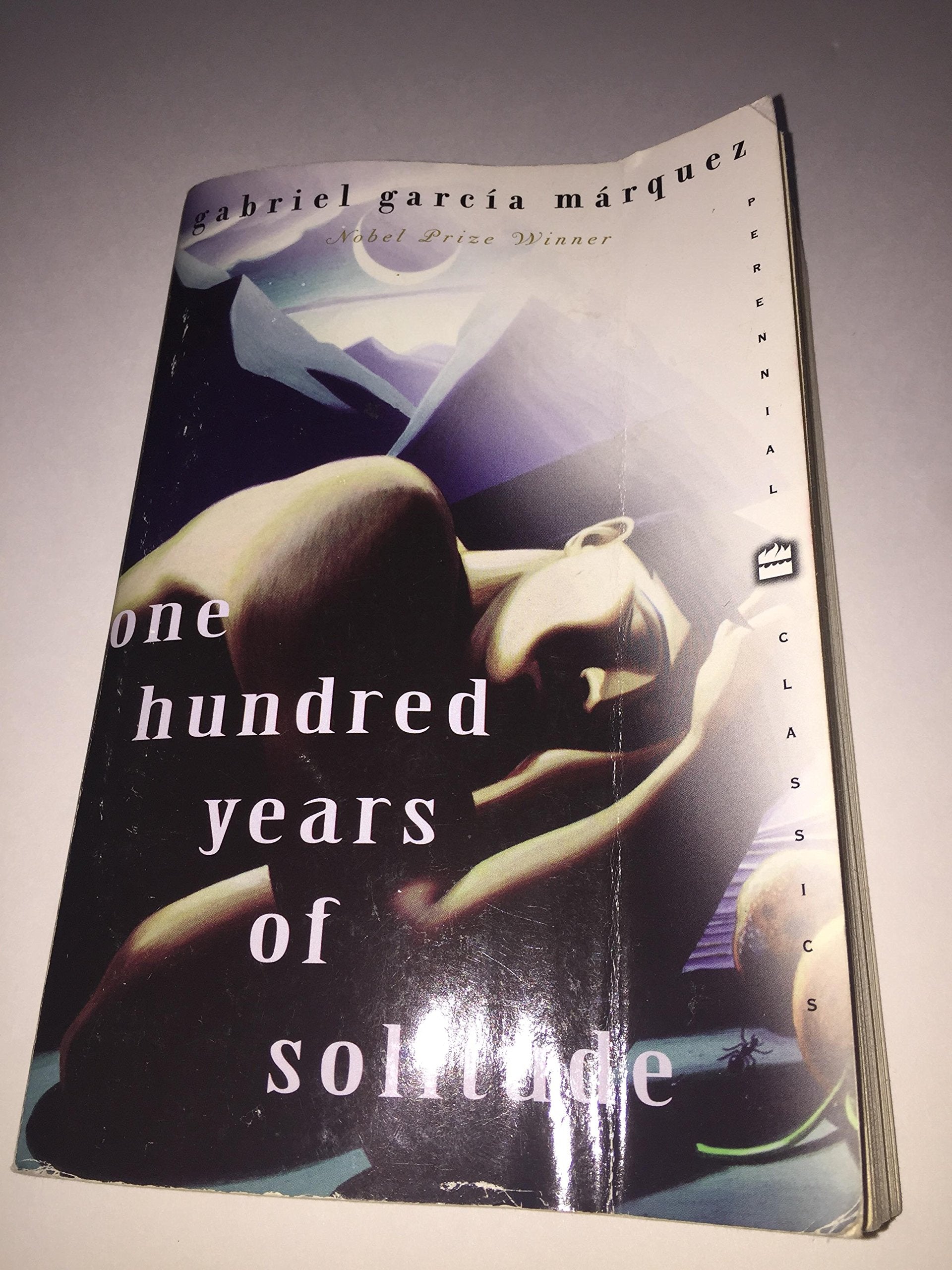 One Hundred Years of Solitude (Perennial Classics) Classics