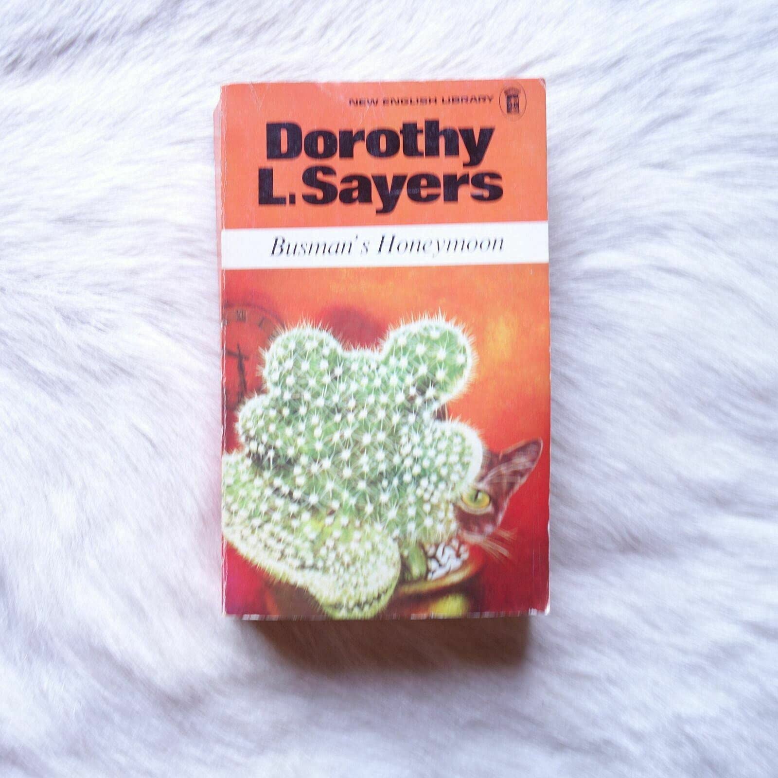 Busman's Honeymoon: A Lord Peter Wimsey Mystery with Harriet Vane Contemporary literature