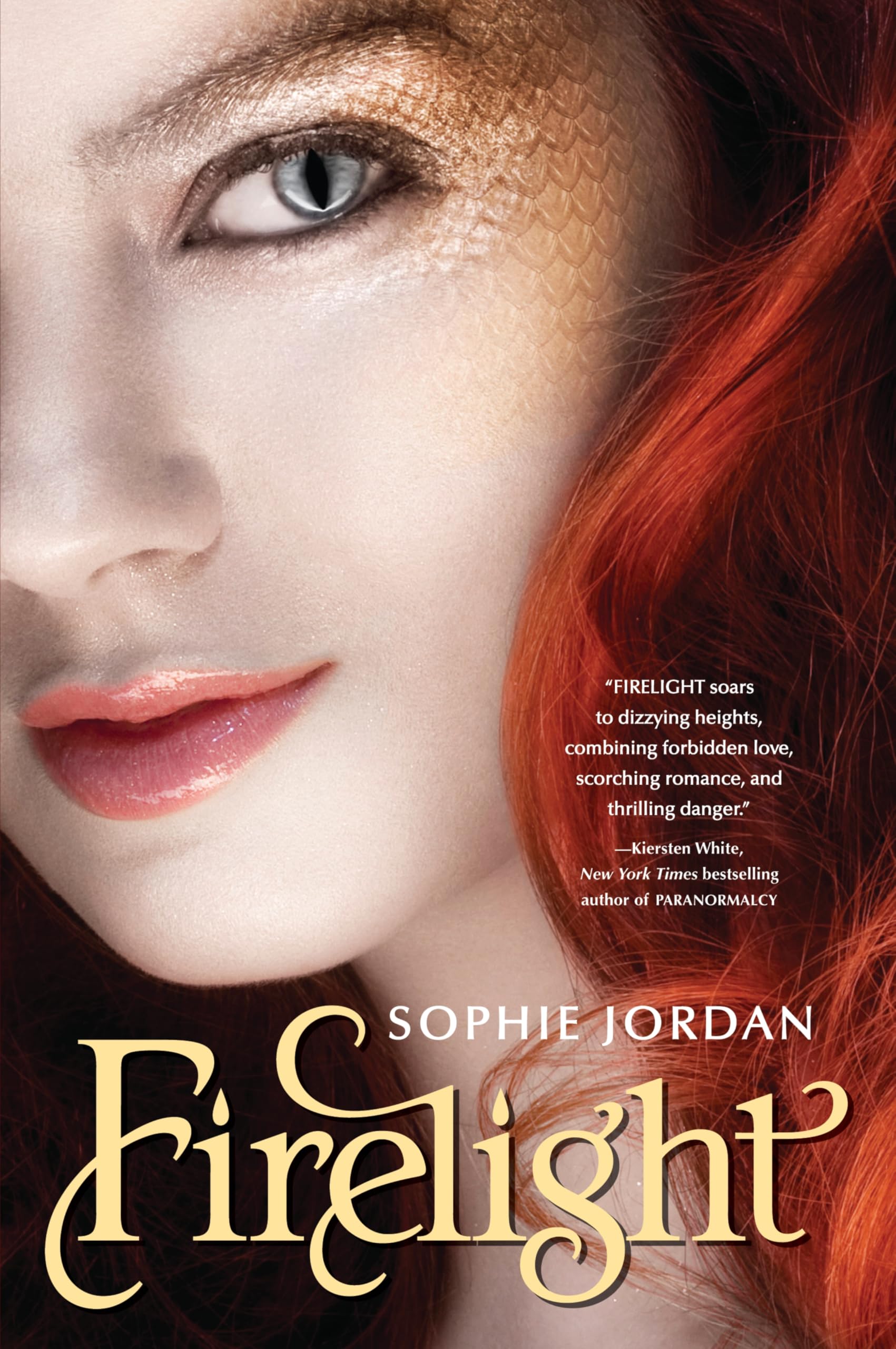 Firelight (Firelight, 1, Band 1) Horror & Mystery