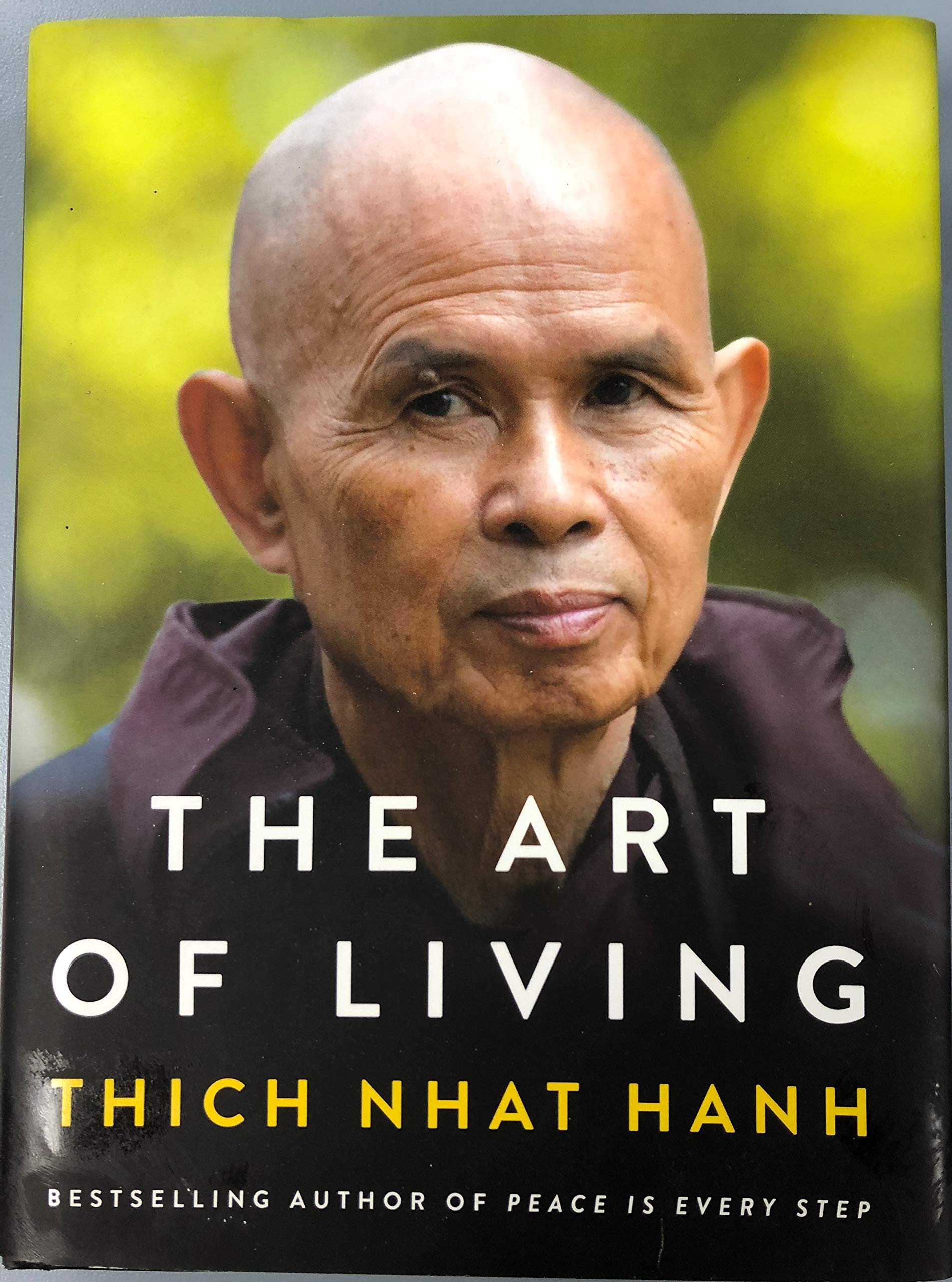 The Art of Living: A Guide to Mindfulness, Personal Growth, and Peace with Transformative Meditations for Understanding Life's Deepest Questions and Experiencing Happiness and Freedom Medicine