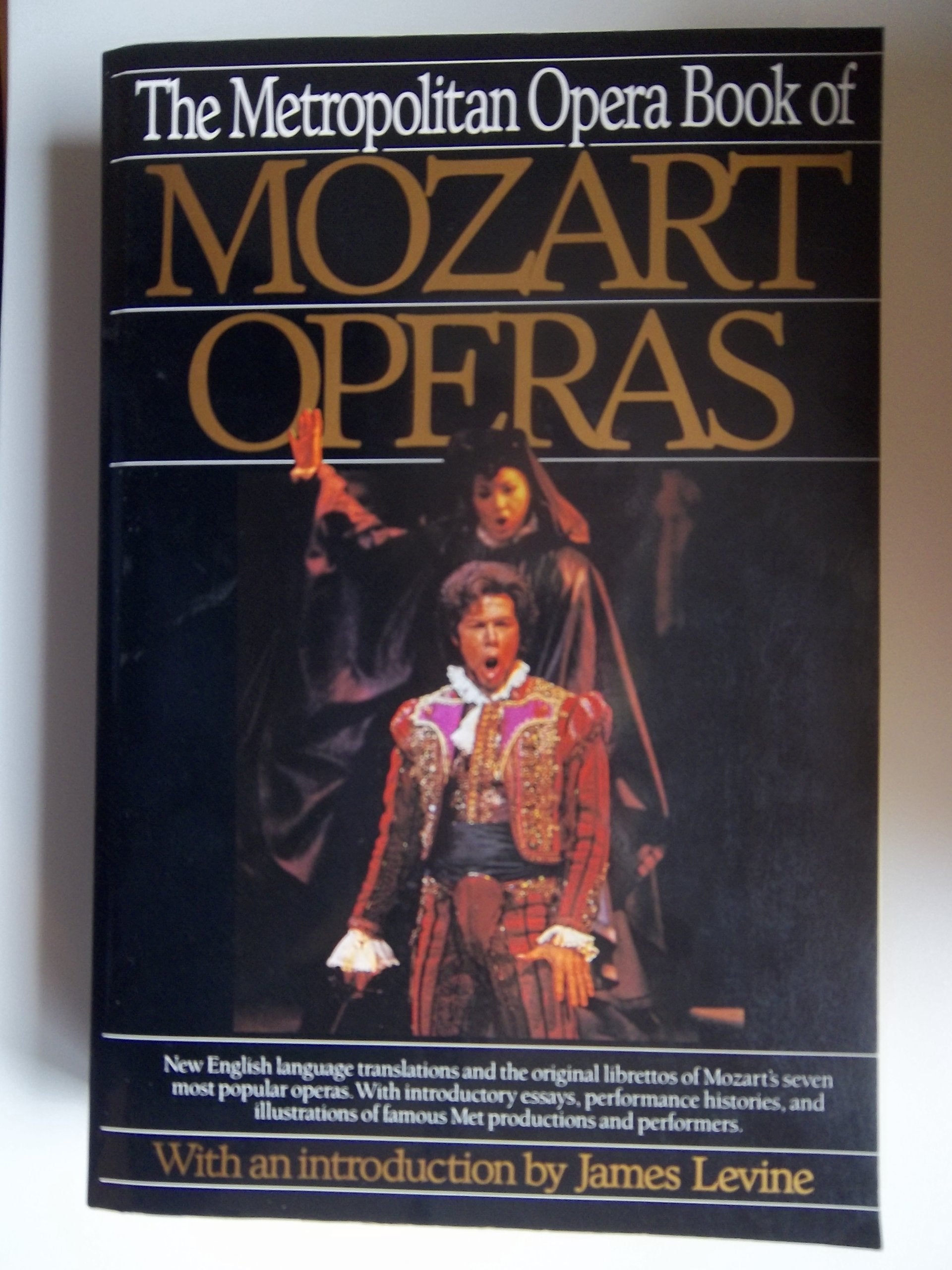 The Metropolitan Opera Book of Mozart Operas Books