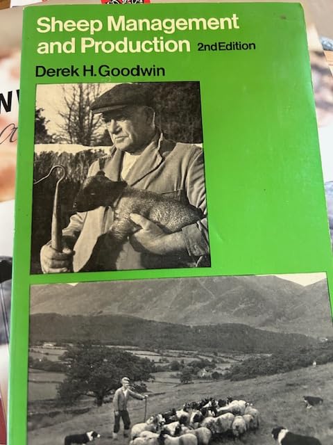 Sheep Management and Production: A Practical Guide for Farmers and Students Natural Sciences