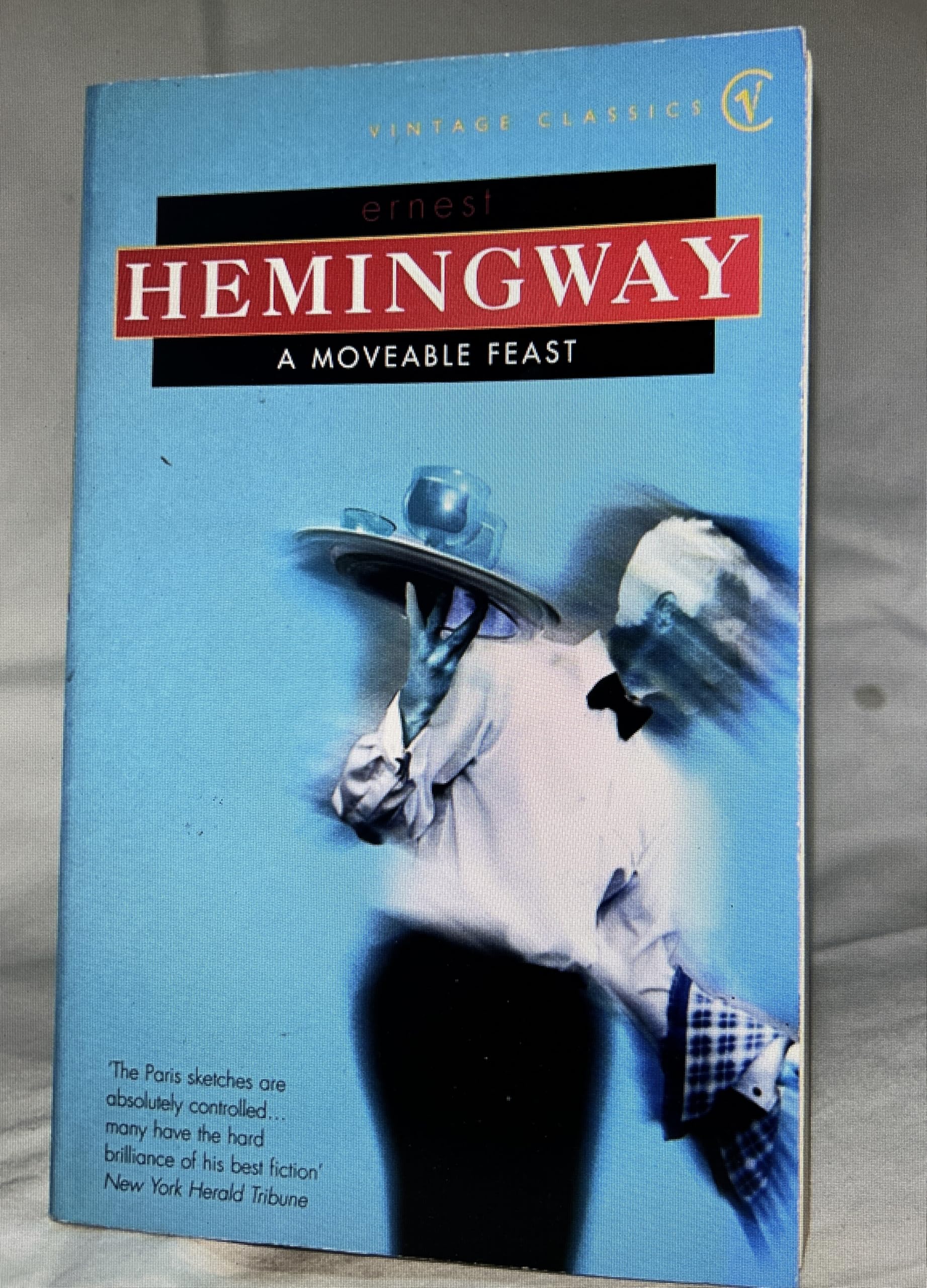 A Moveable Feast (VINTAGE CLASSICS) Books