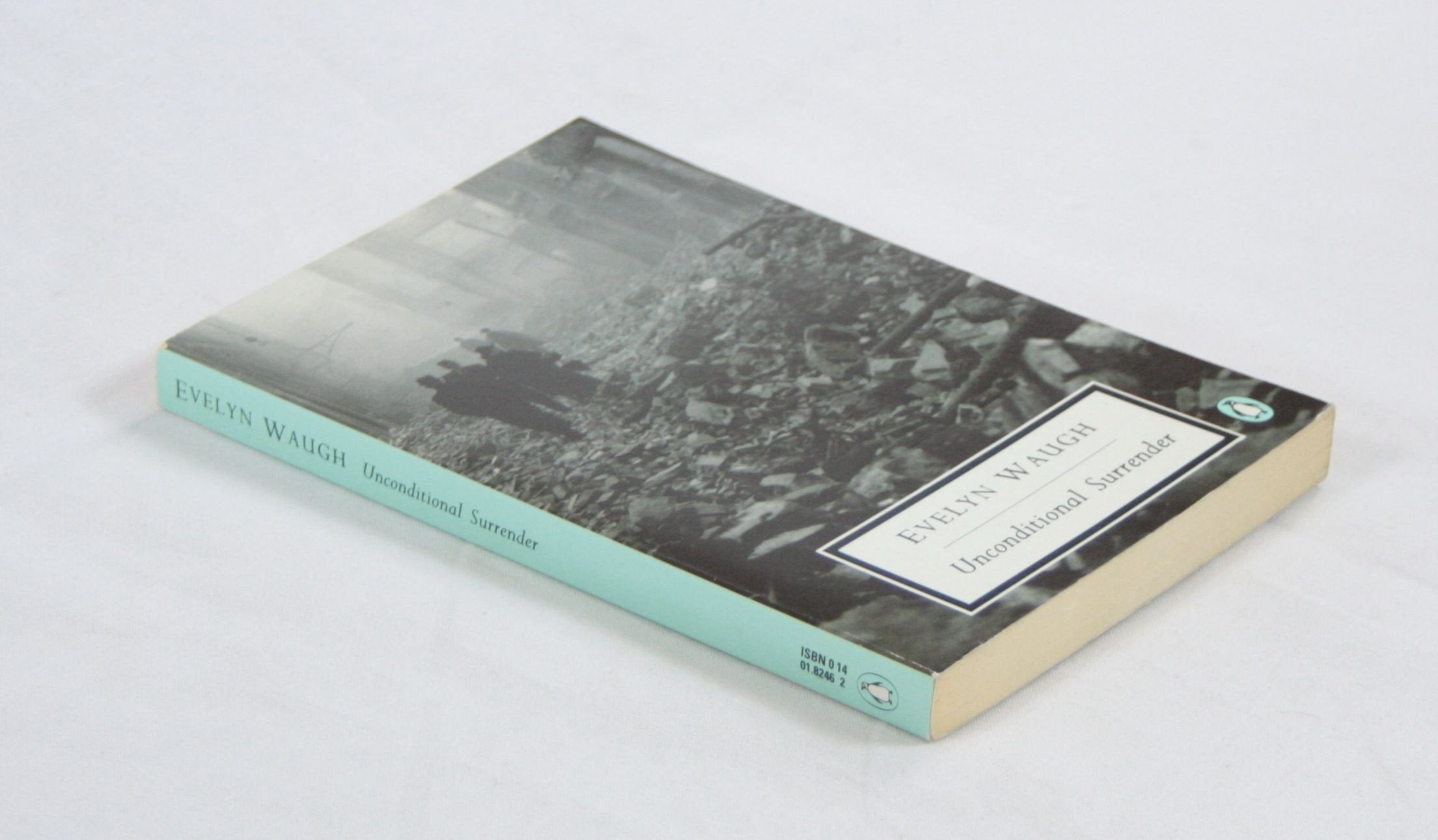 Unconditional Surrender: The Conclusion of Men at Arms And Officers And Gentlemen (Twentieth Century Classics S.) Contemporary literature