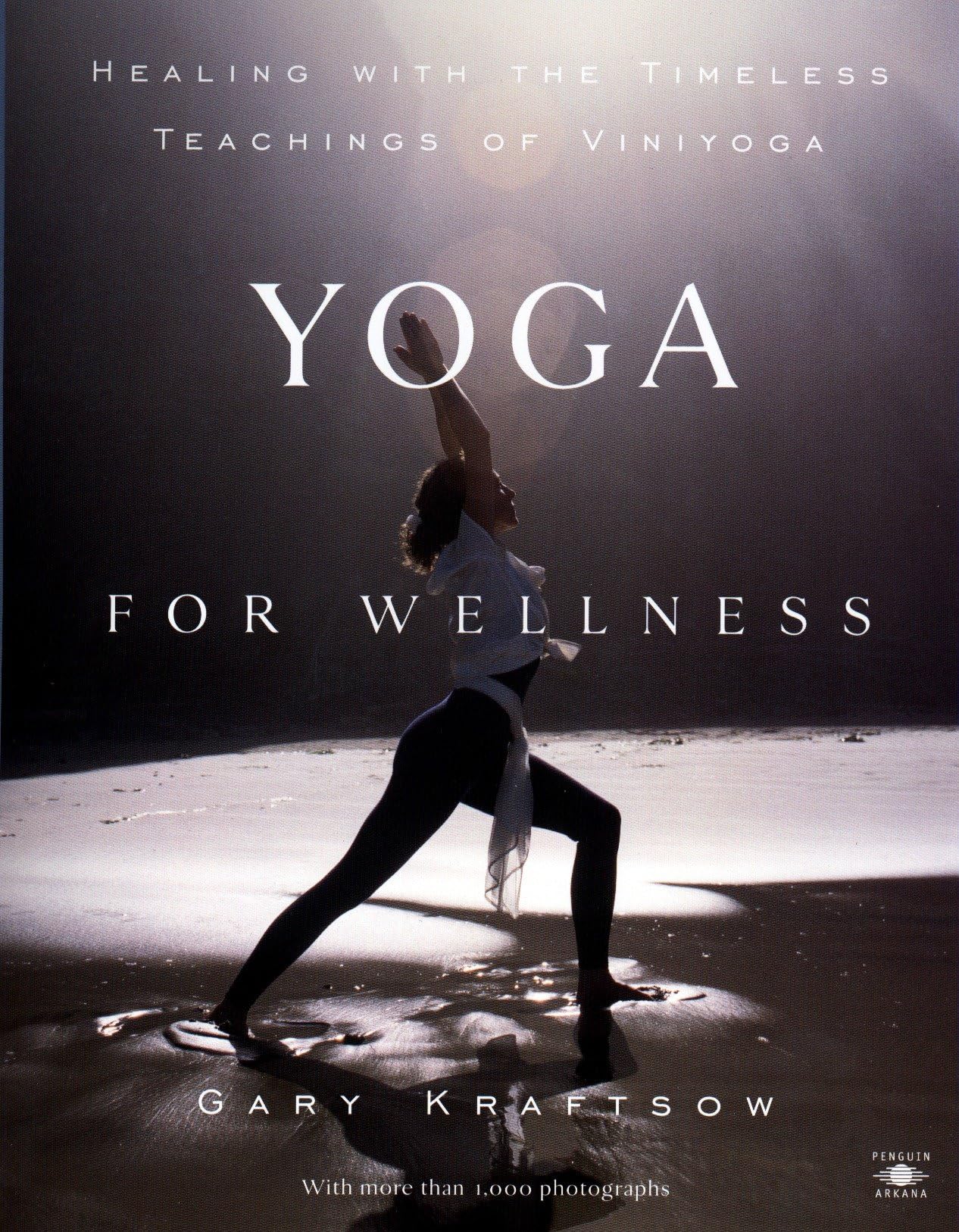 Yoga For Wellness: Healing with the Timeless Teachings of Viniyoga (Compass) Business, Finance & Career