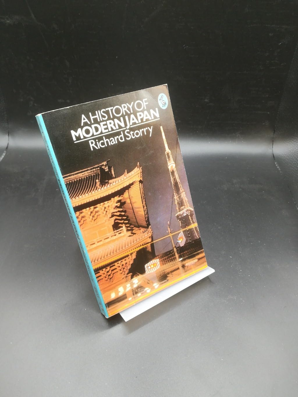 A History of Modern Japan (Pelican S.) Politics & History