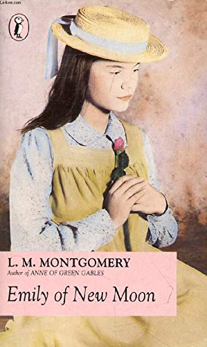 Emily of New Moon (Puffin Books) Books