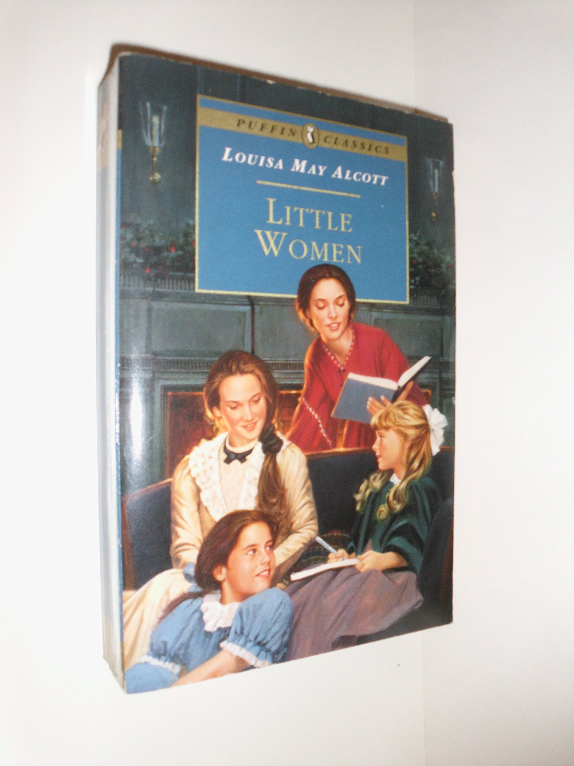 Little Women(with 'Good Wives') (Puffin Classics - the Essential Collection) Books