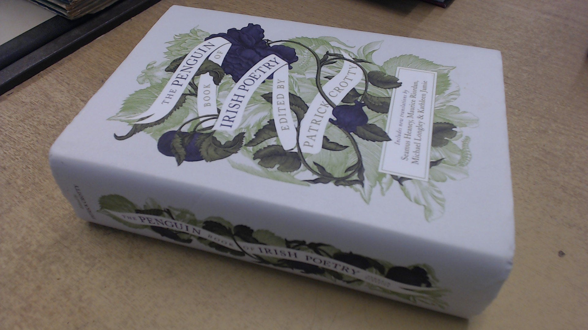 The Penguin Book of Irish Poetry book
