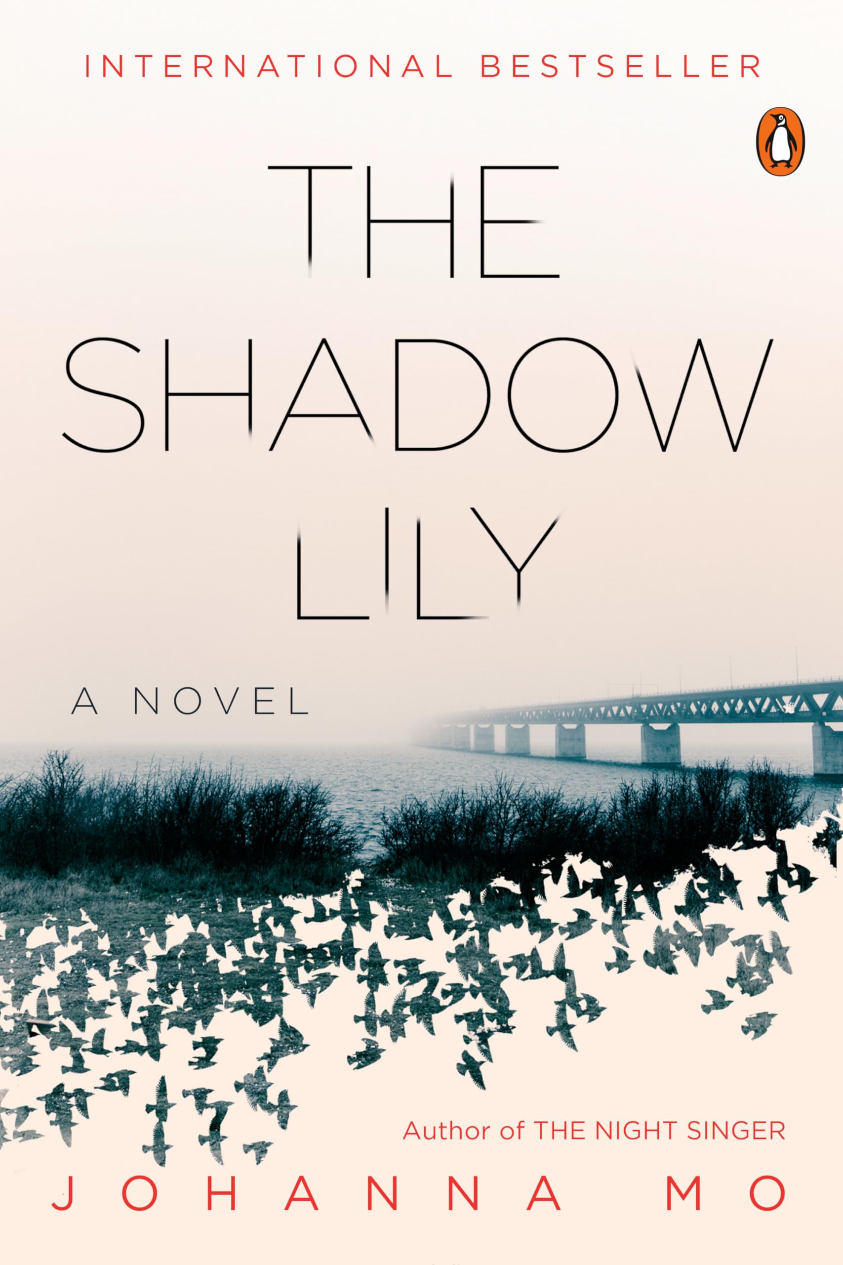 The Shadow Lily: A Novel (The Island Murders, Band 2) Horror & Mystery