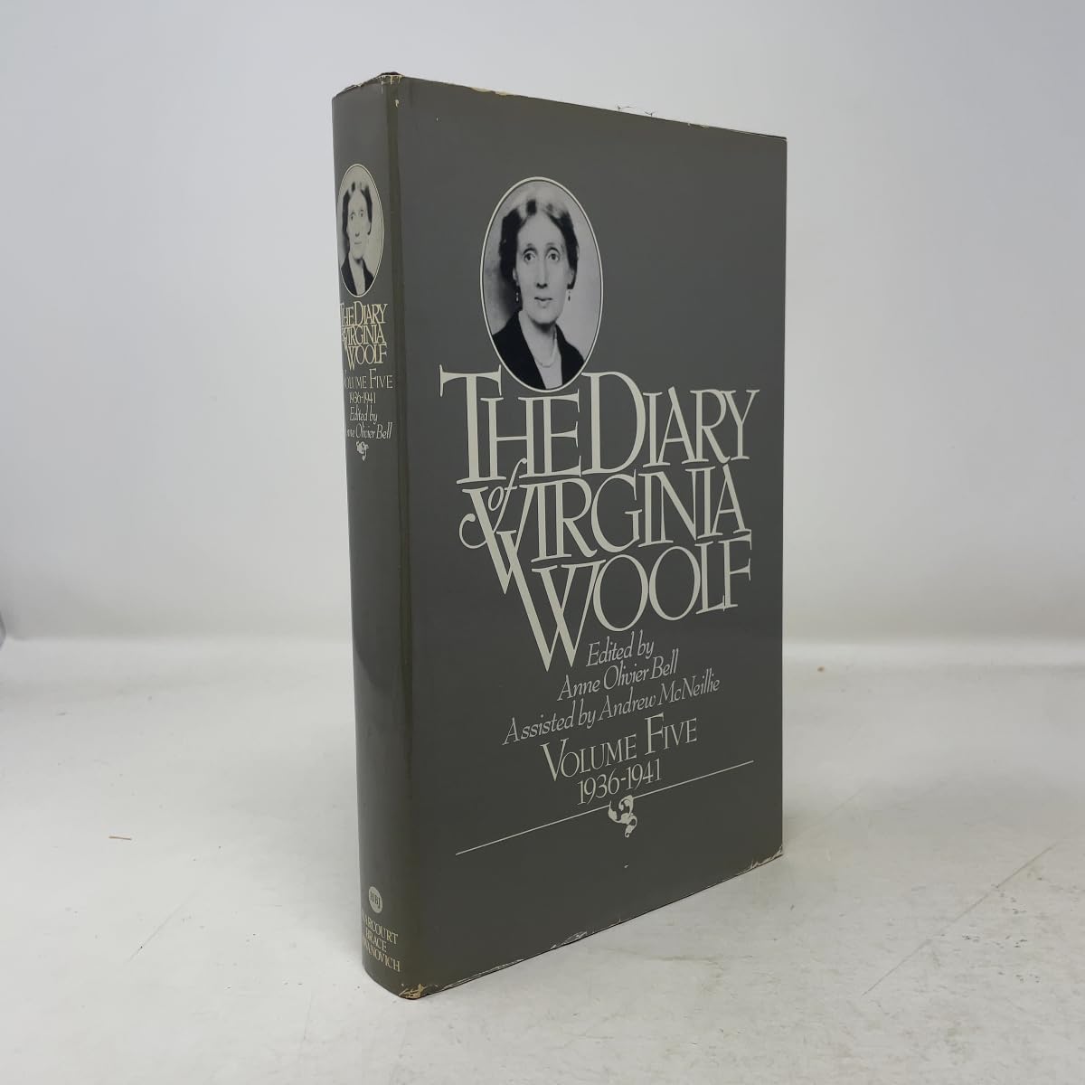 The Diary of Virginia Woolf: 1936-1941 Art & Literature