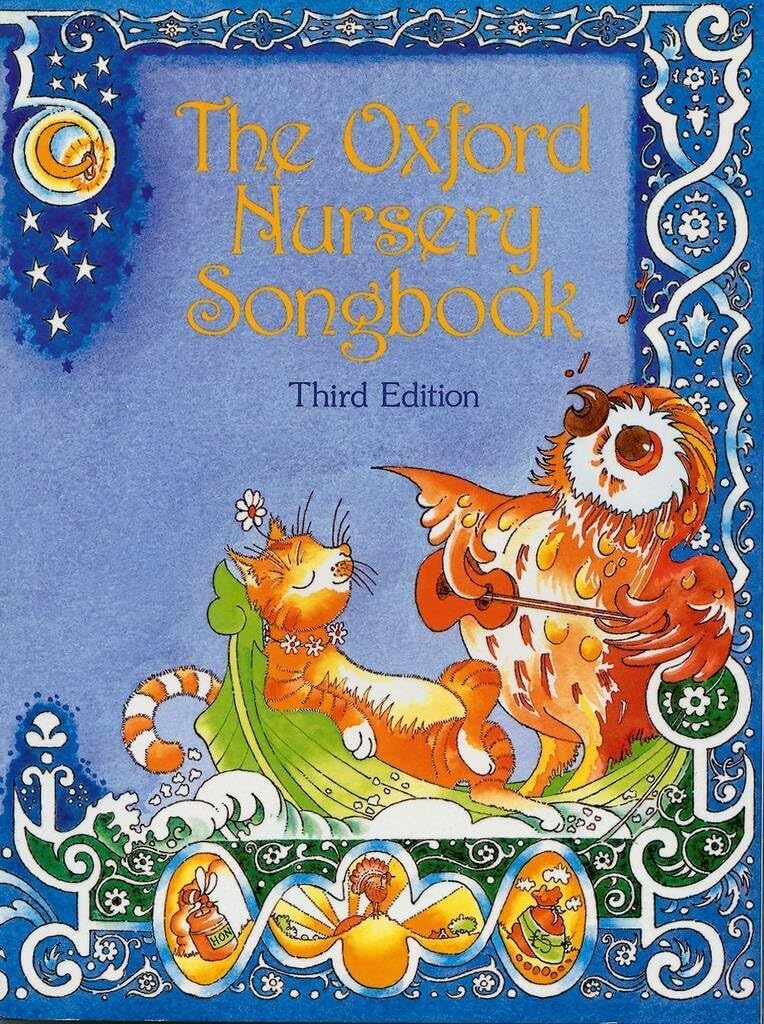 The Oxford Nursery Song Book: Paperback Sheet Music