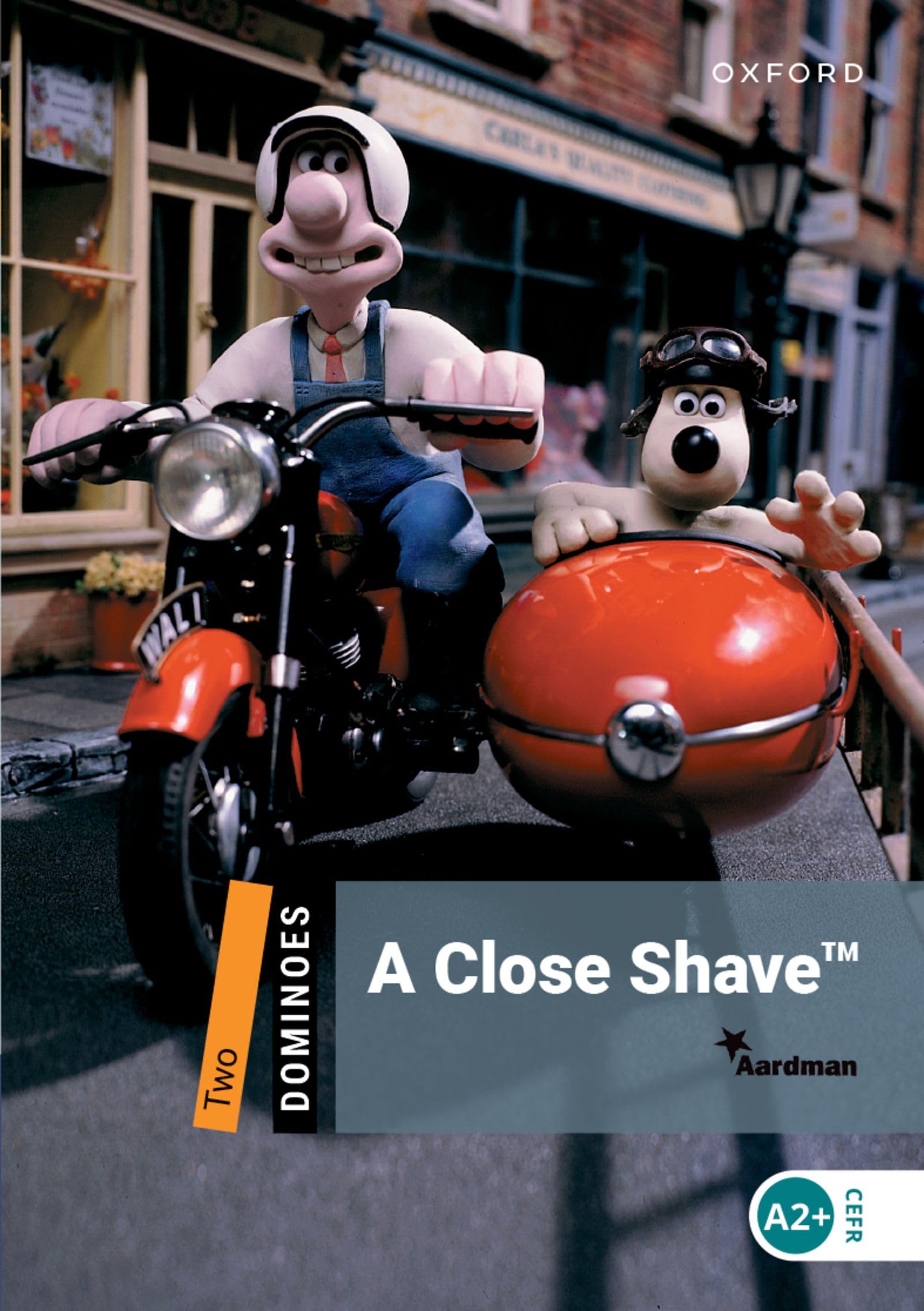 Dominoes: Level 2: A Close Shave : Reader. Text in English (7. Schuljahr, Stufe 1) Foreign Languages ​​& Dictionaries