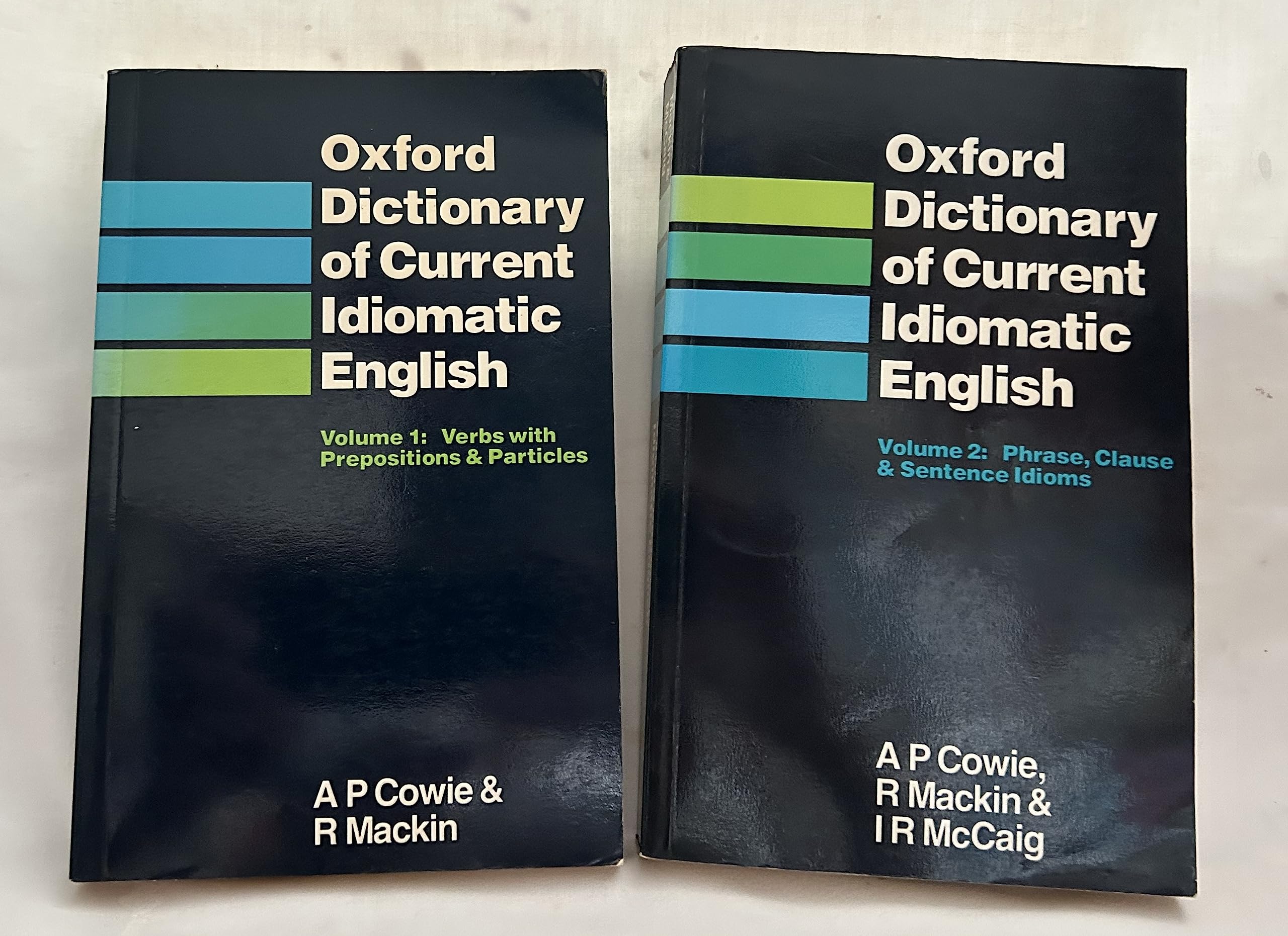 Oxford Dictionary of Current Idiomatic English: Verbs with Prepositions and Particles 2 (Diccionario Oxford Compendium) Social Sciences