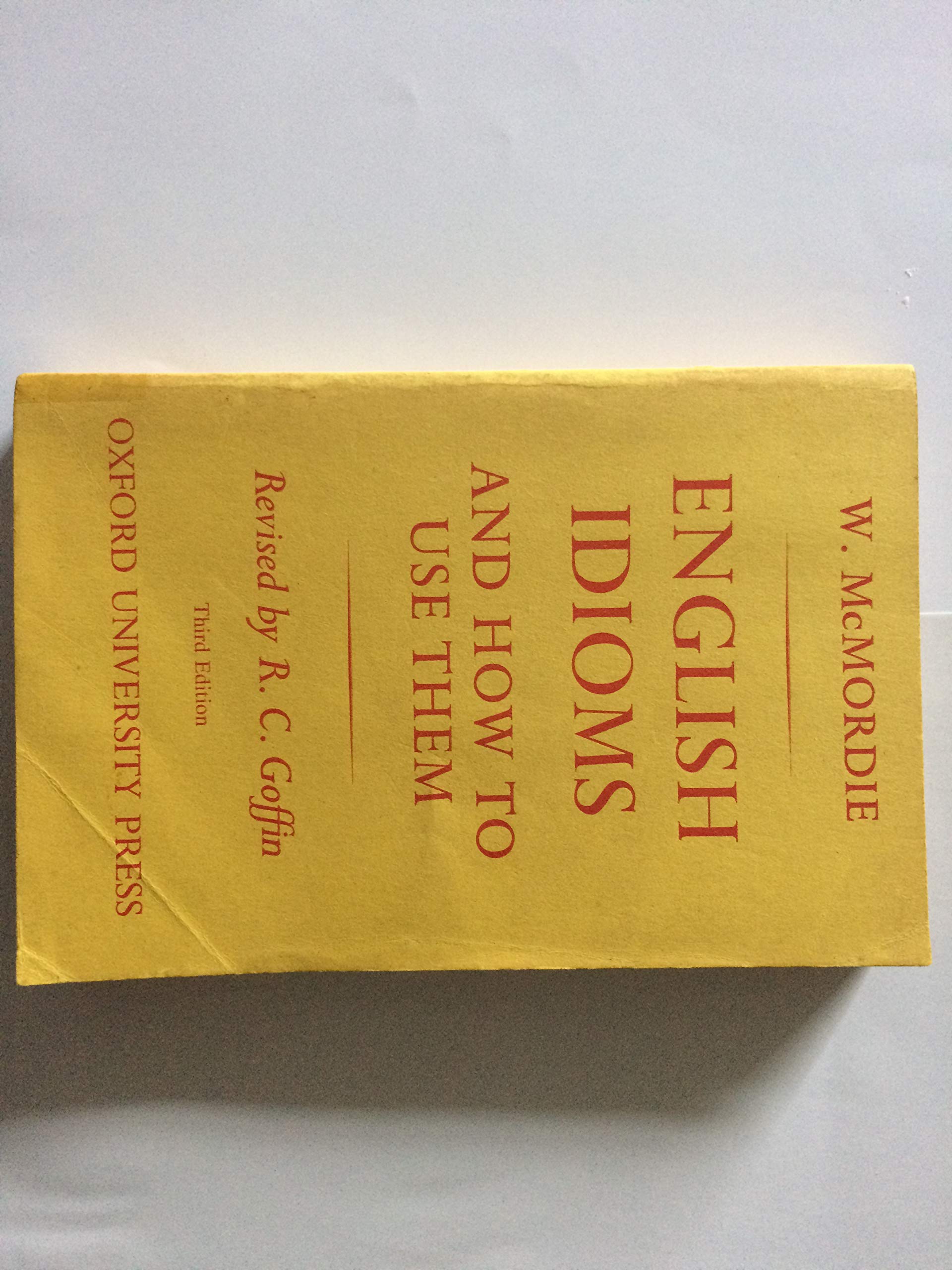 English Idioms and How to Use Them Books