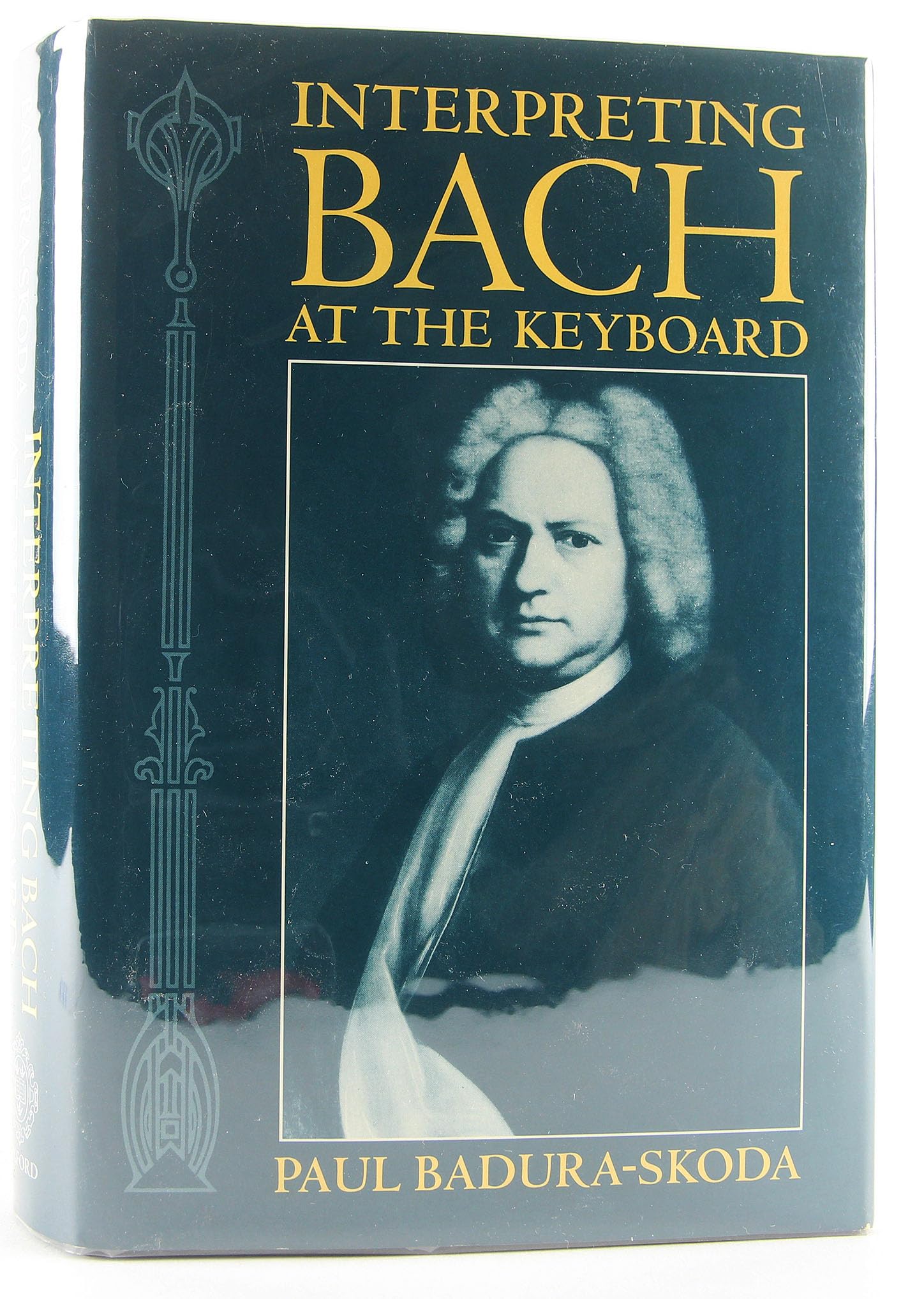 Interpreting Bach at the Keyboard Arts & Music