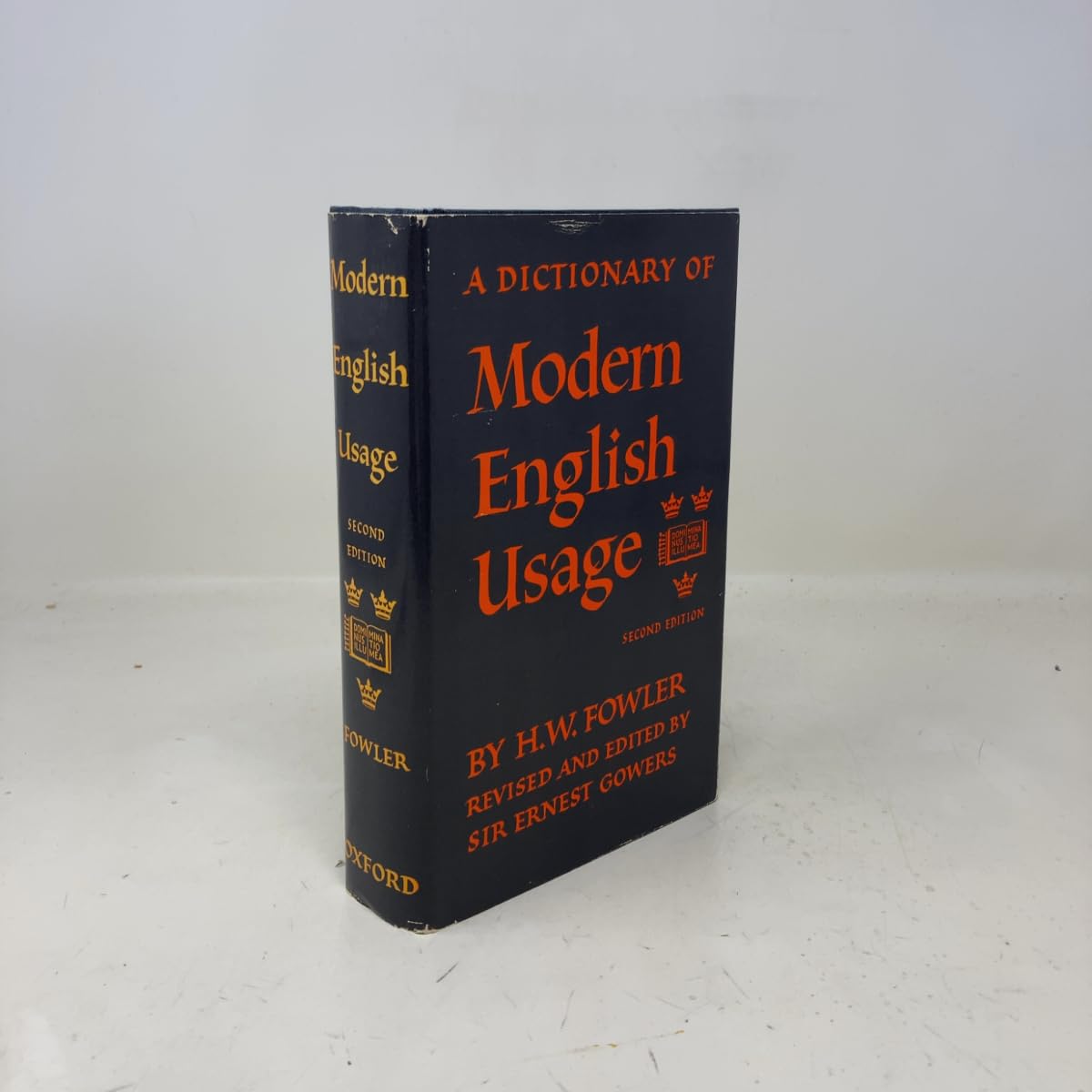 A Dictionary of Modern English Usage (The Oxford Library of English Usage ; V. 2) Learning & Reference