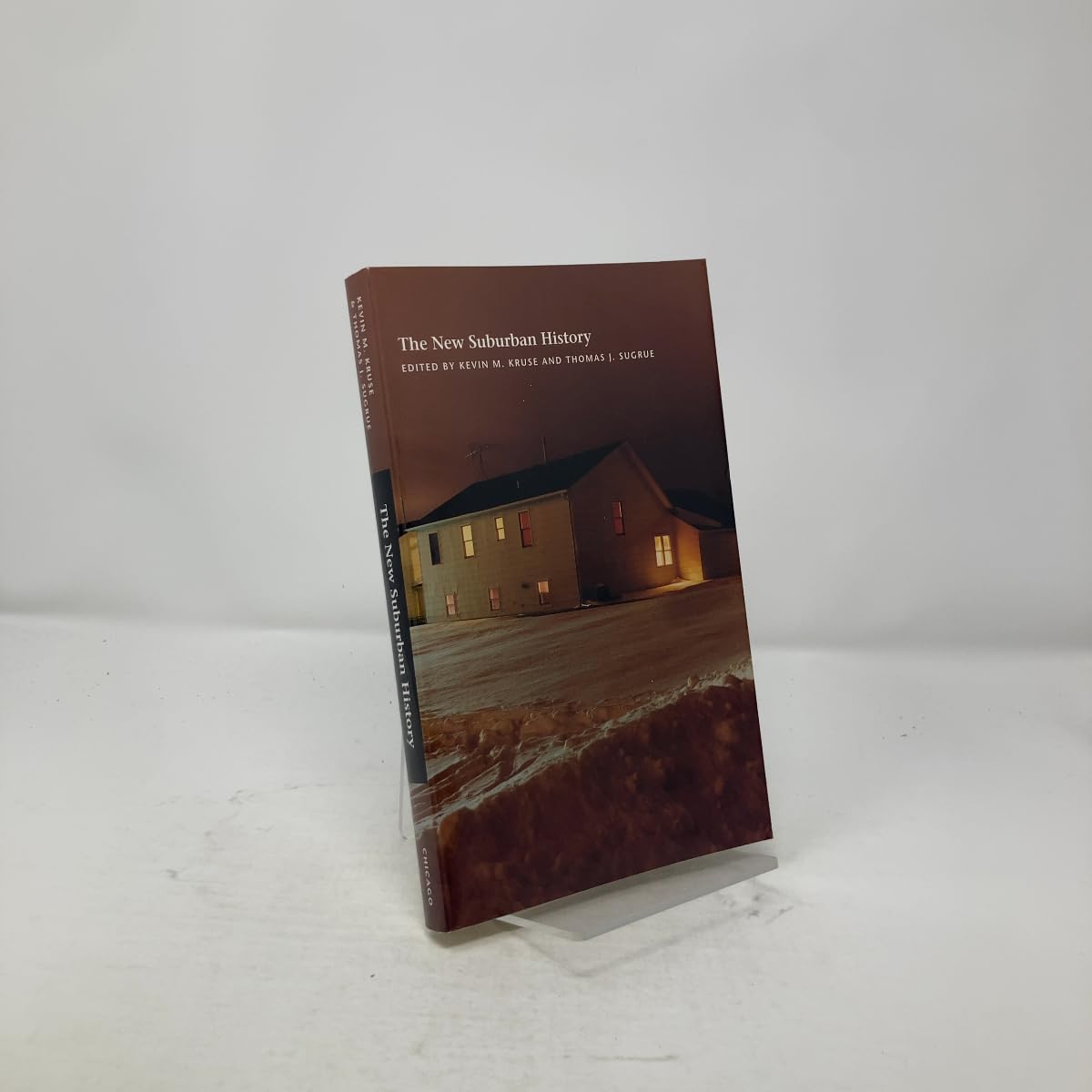 The New Suburban History Social Sciences